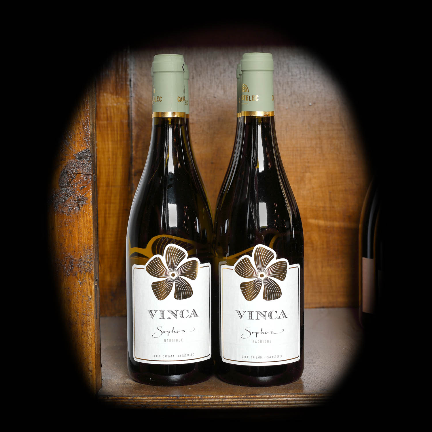 Lot format din 6 vinuri albe baricate Carastelec, Vinca Sophia Chardonnay, 2018, 6st x 0,75l