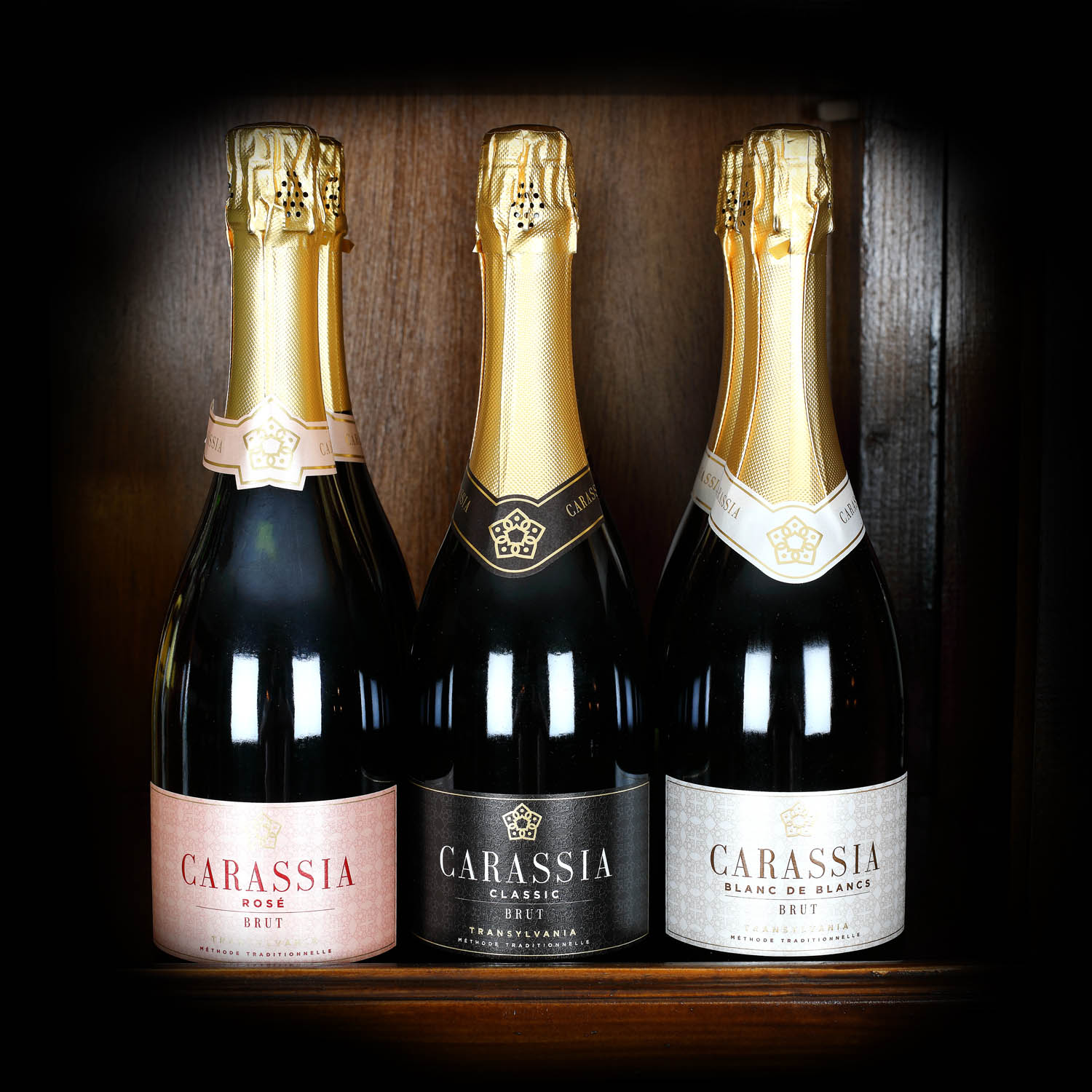 Selecție de vinuri spumante Carassia, Carastelec, metodă tradițională, brut, Dealurile Transilvaniei, NV, 6st x 0,75l