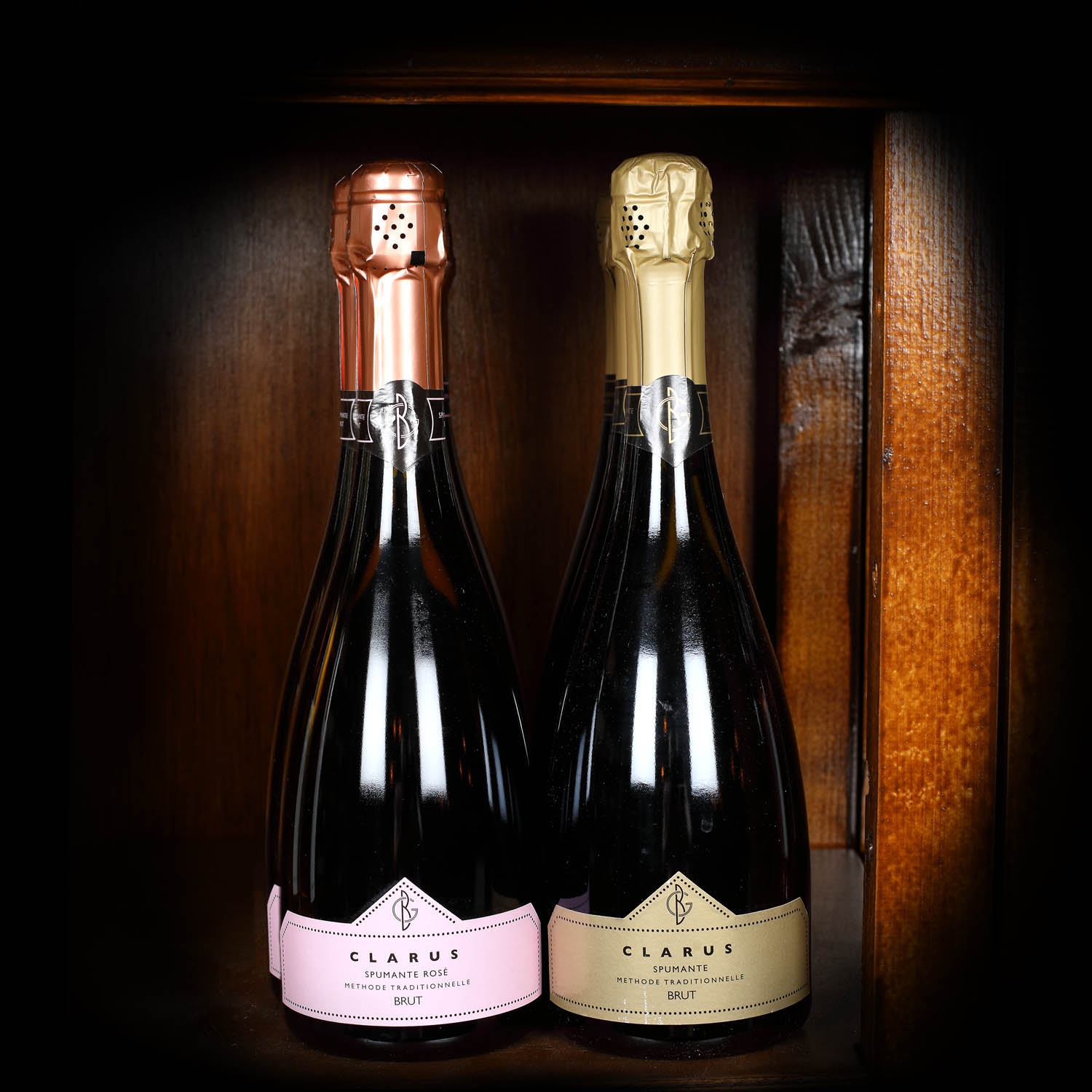 Lot de vinuri spumante din gama Clarus semnate Balla Geza, Wine Princess, metodă tradițională, brut, 2015-2017, 6st x 0,75l