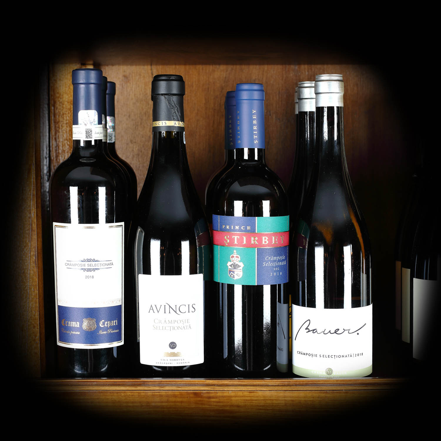 Selecție de vinuri albe din Crâmpoșie de la diverse crame din Drăgășani, Dealurile Olteniei, 2018-2019, 12st x 0,75l