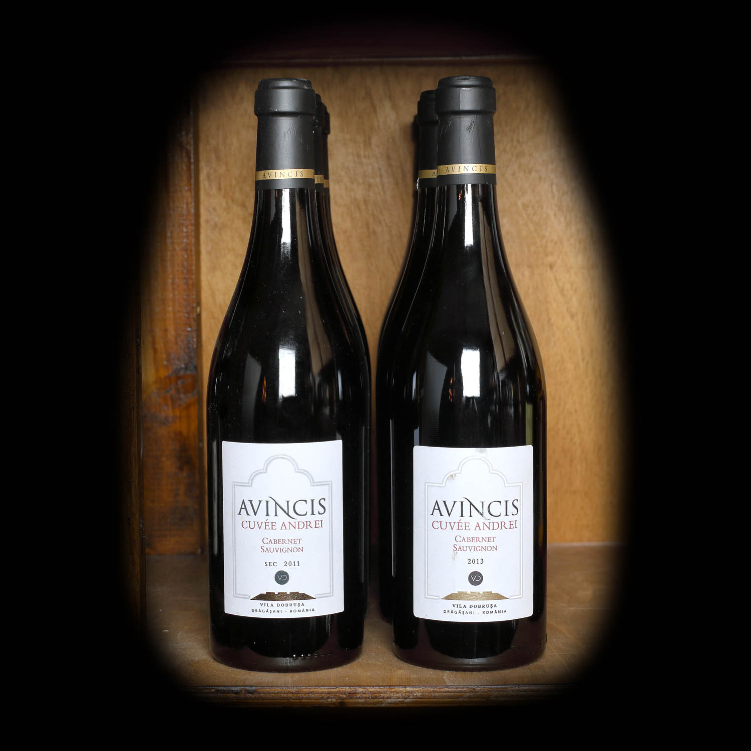 Lot de vinuri roșii semnate Crama Avincis, Drăgășani, Cuveé Andrei, 2011 - 2013, 8st x 0,75l