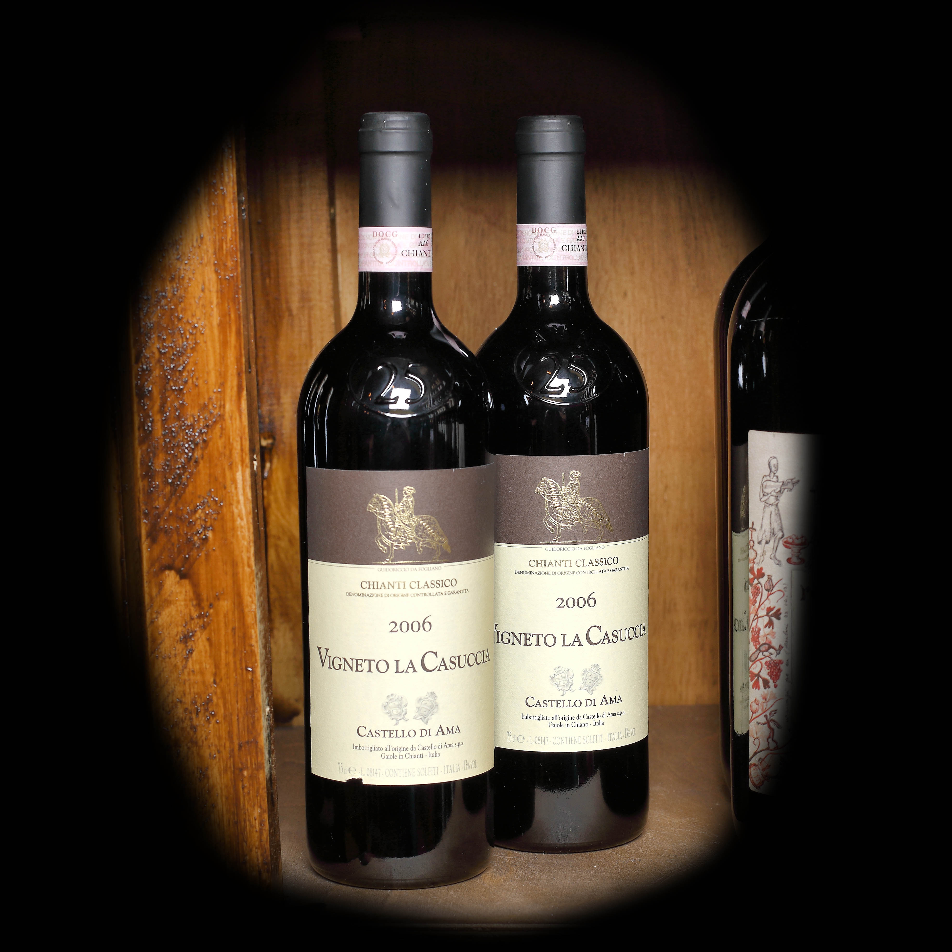 Lot de vinuri semnate Castello de Ama, Vigneto La Casucia, Toscana, 2006, 2st x 0,75l