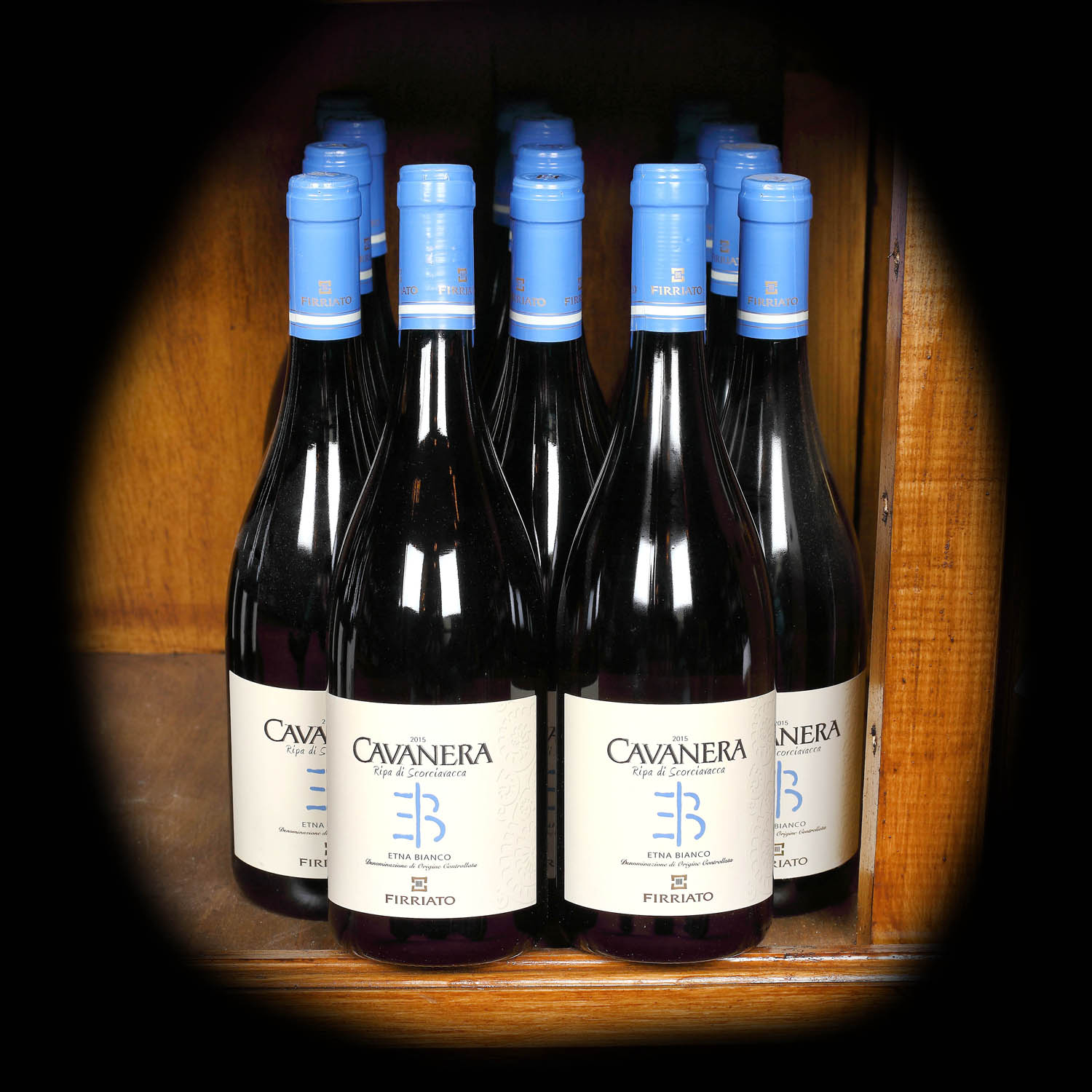 Lot de vinuri albe, Cavanera Ripa di Scorciavacca, Firriato Etna,  Sicilia, 2015, 14st x 0,75l 