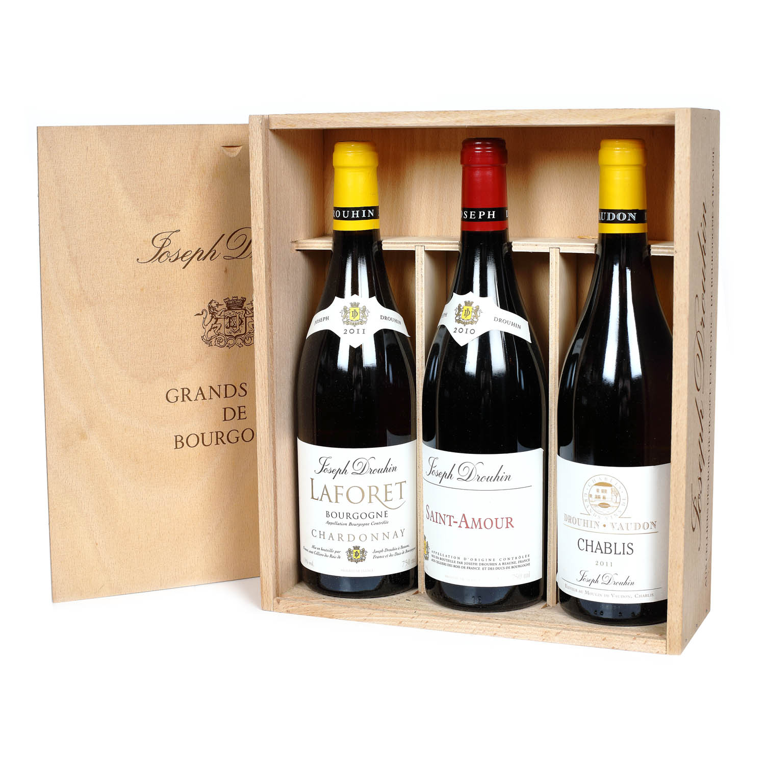 Lot de vinuri Joseph Drouhin, în cutia de lemn originală,  2010-2011, 3st x 0,75l