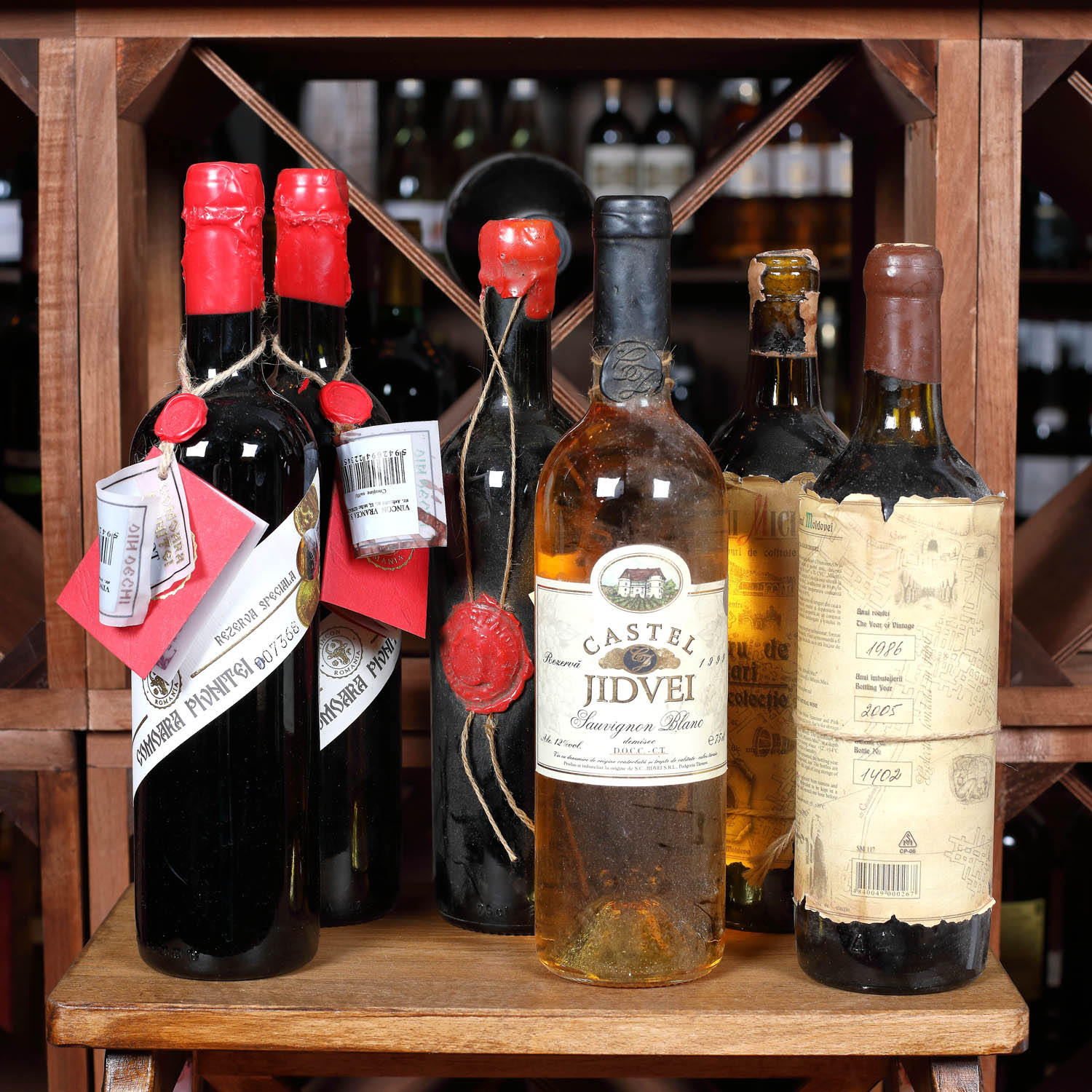 Lot de vinuri românești și moldovenești de vinotecă, anii 1986-2008, 6st x 0,75l