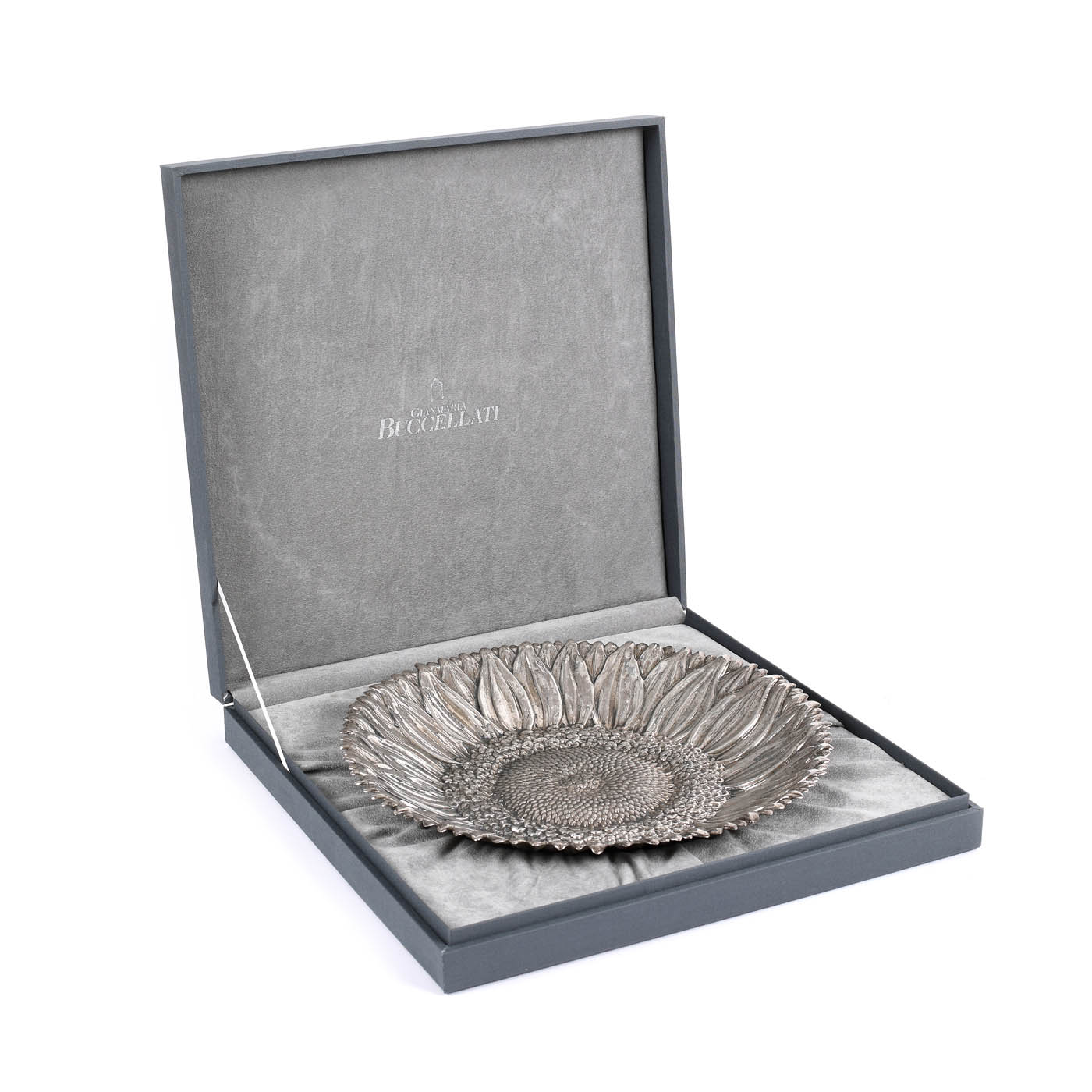 "Daisy" - platou Buccellati din argint, executat manual, în casetă originală