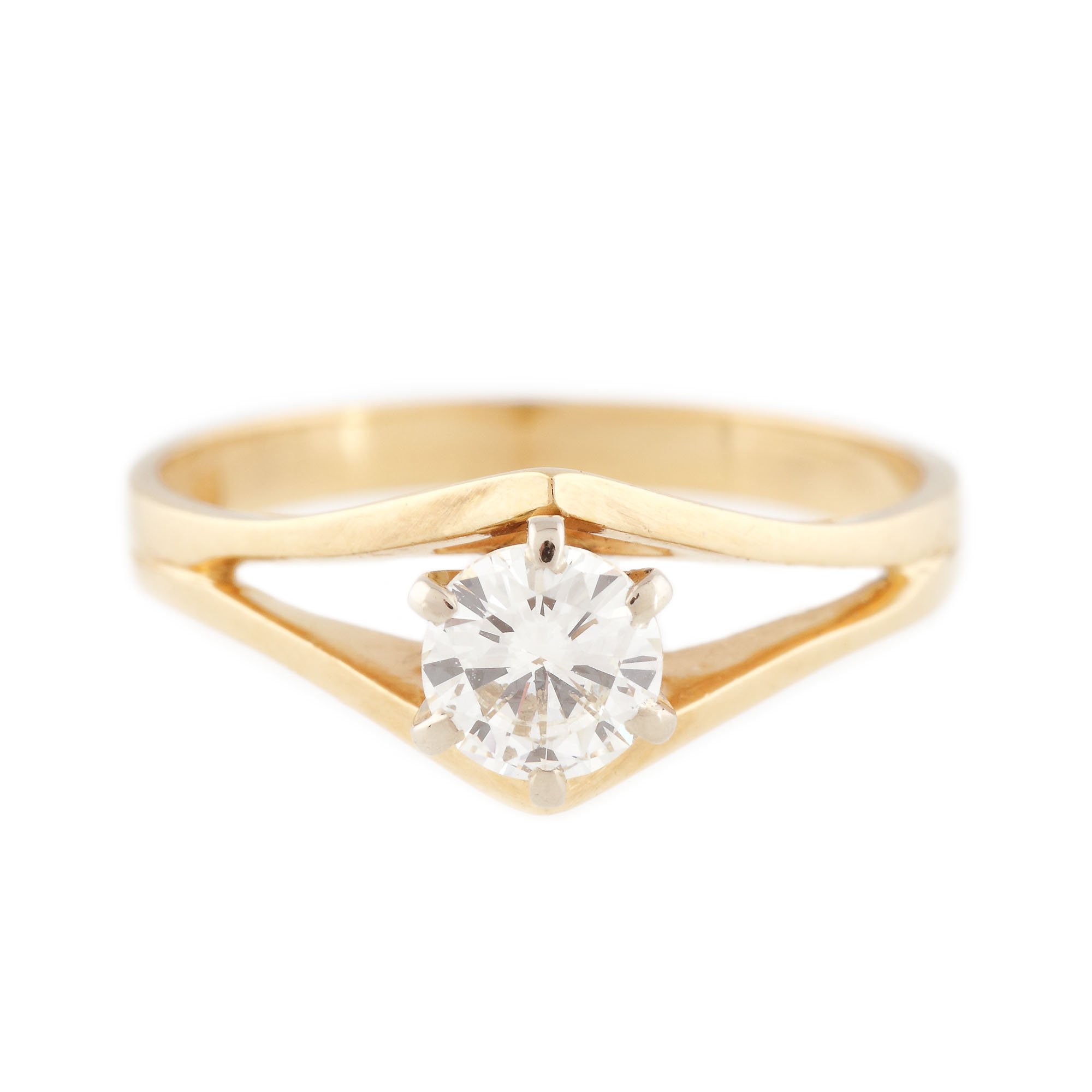 Inel din aur, decorat cu un diamant solitaire