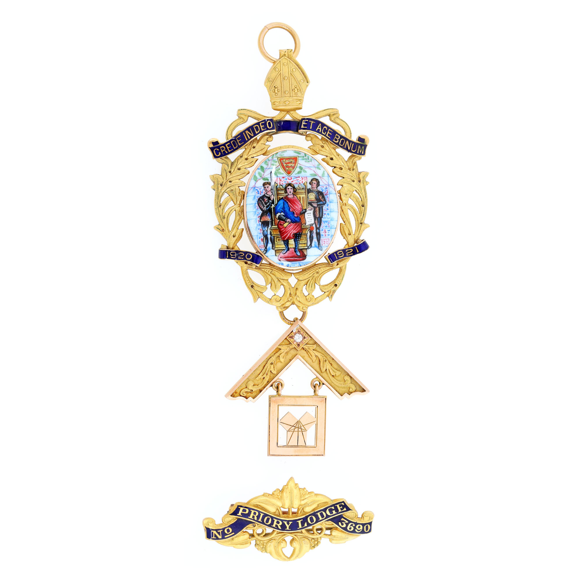 Ordin masonic, din aur, decorat cu safir alb, realizată de William Pyke & Son Ltd, 1921, în cutie originală, piesă excepţională, de colecție