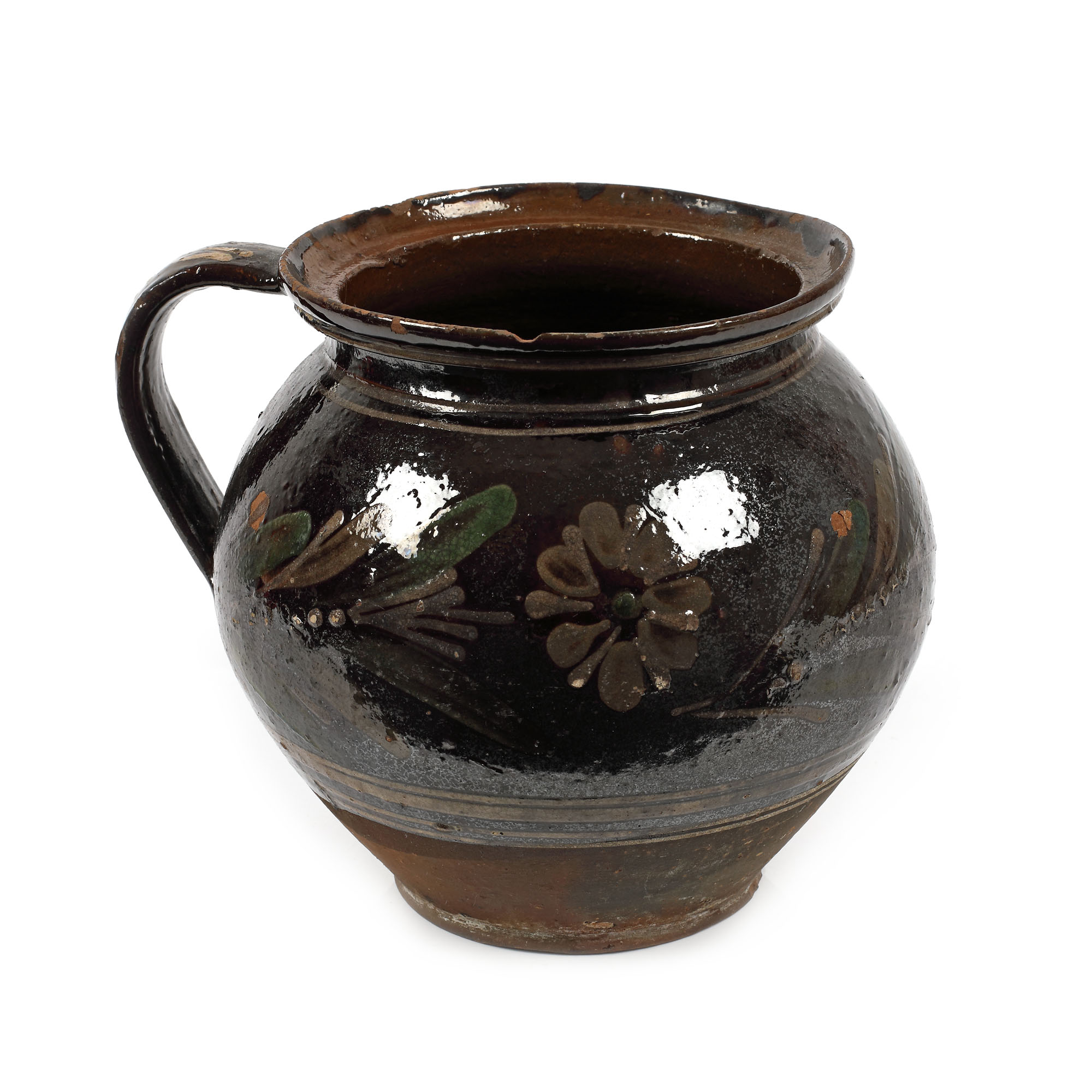 Cream cup, decorated with daisies, Vama-Oas area, early 20th century