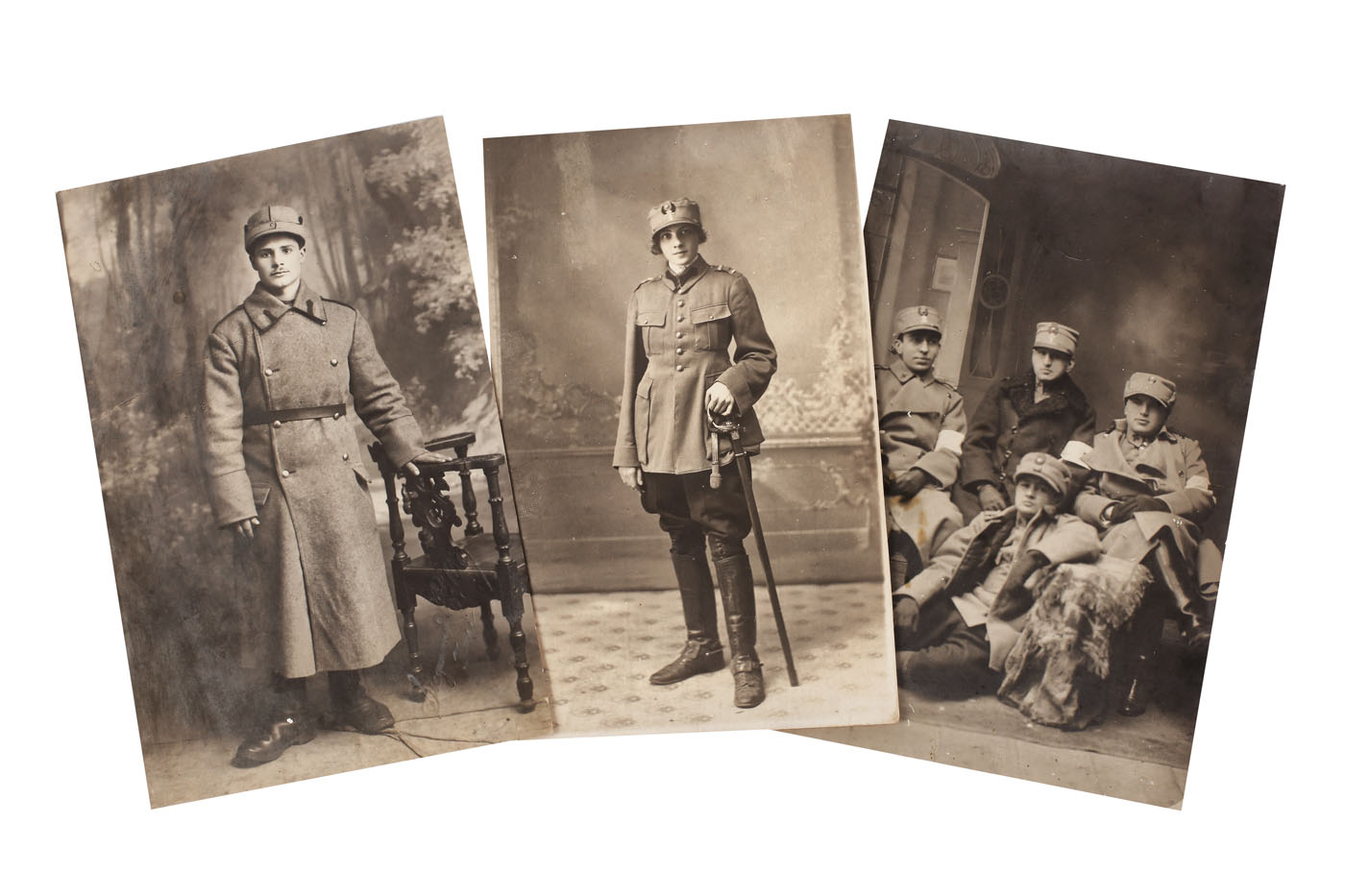 Lot format din trei fotografii reprezentând medici militari și un voluntar pe ambulanțele sanitare Regina Maria, 1917-1918