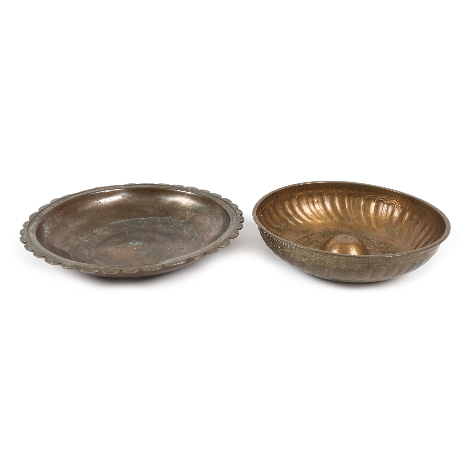 Pair of Balkan brass plates, for tobacco, approx. 1870-1880