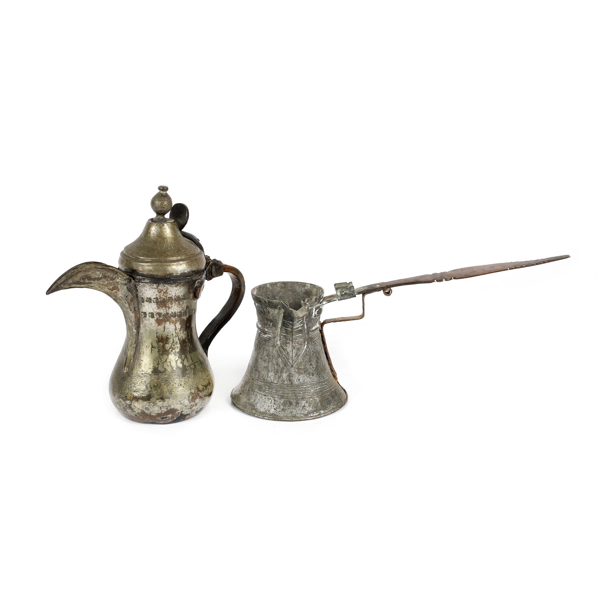 Pair of Dobrogean kettles, engraved brass and silver-plated brass, 19th century - early 20th century