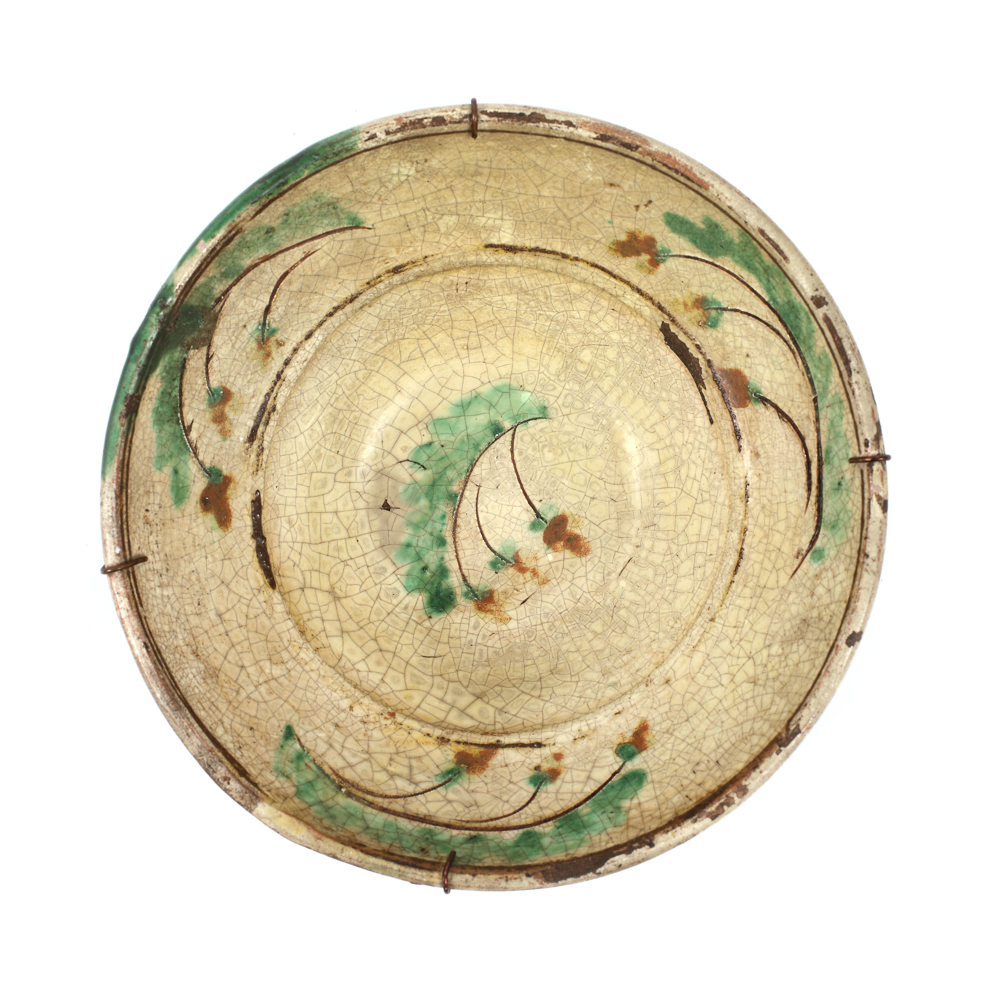 Plate, decorated with buds, Bucovina, late 19th century, part of the collection of prof. Vasile Dragut