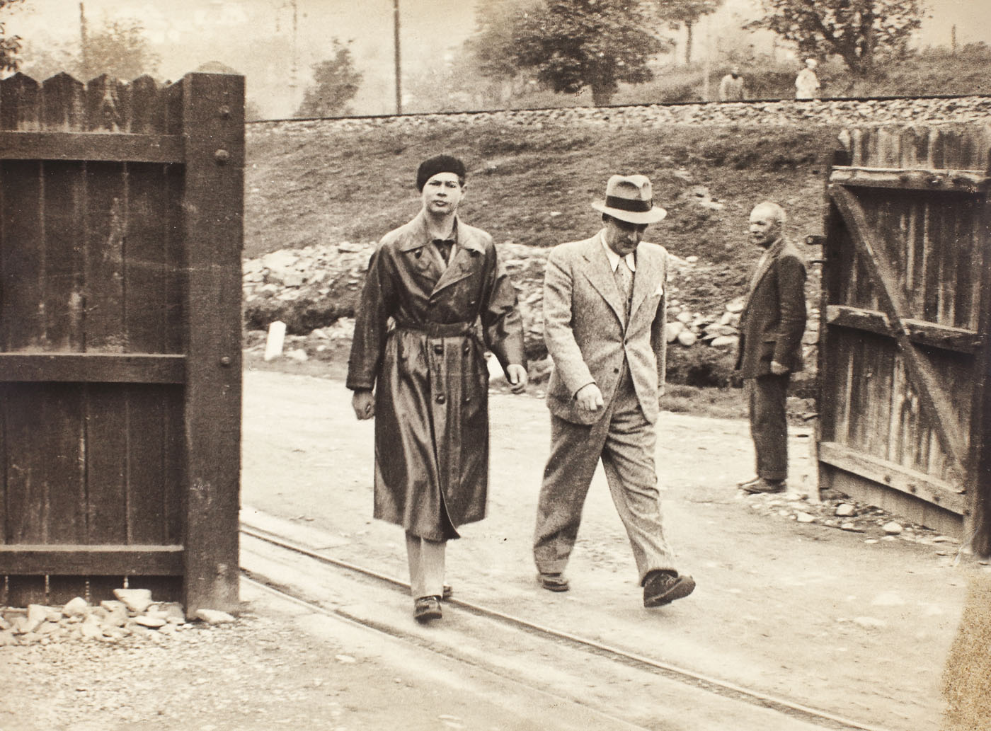 Fotografie ilustrându-l pe Regele Mihai I la Sinaia, cca. 1940