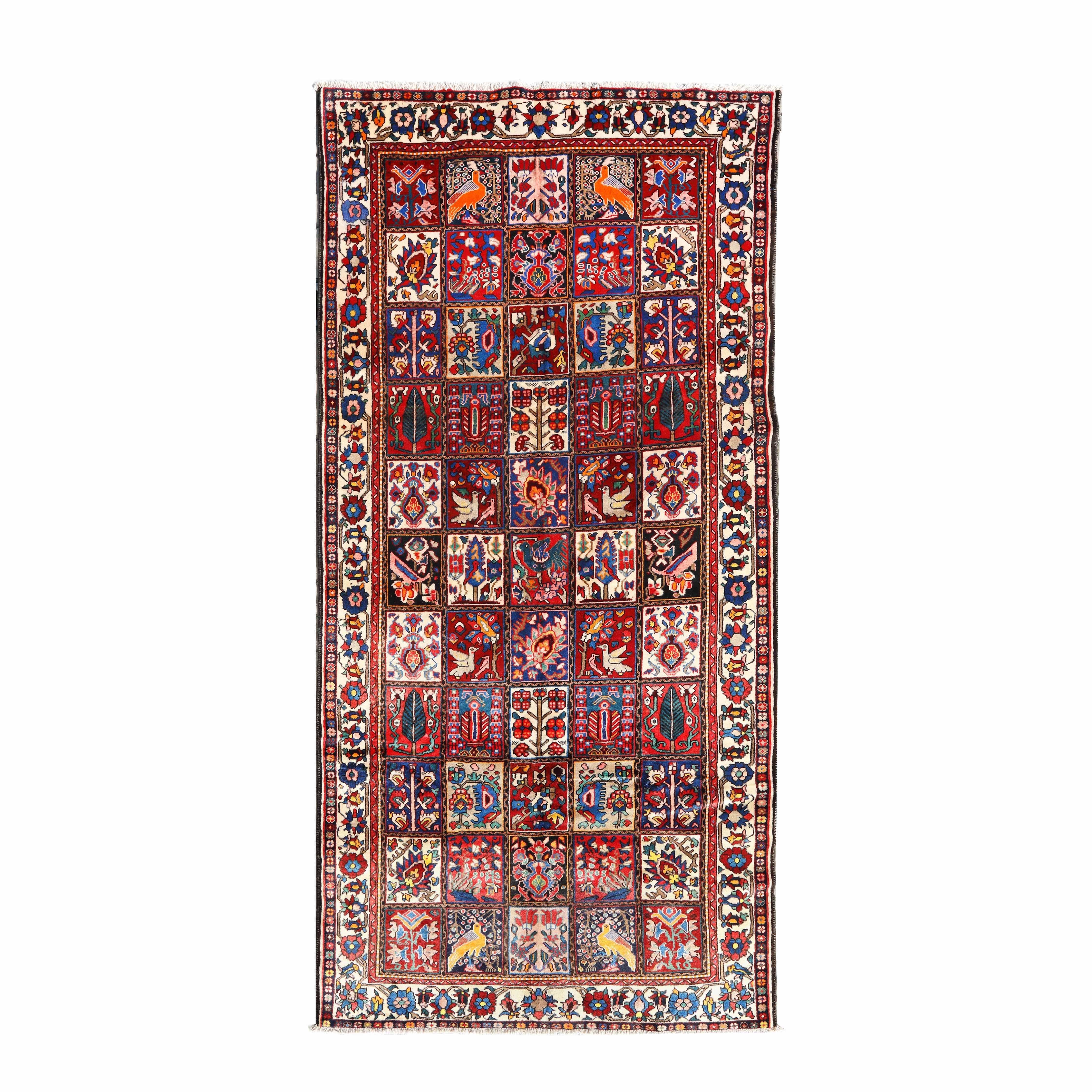 Covor Bakhtiari din lână, decorat cu păuni, pomul vieții, chiparoși și porumbei, Iran