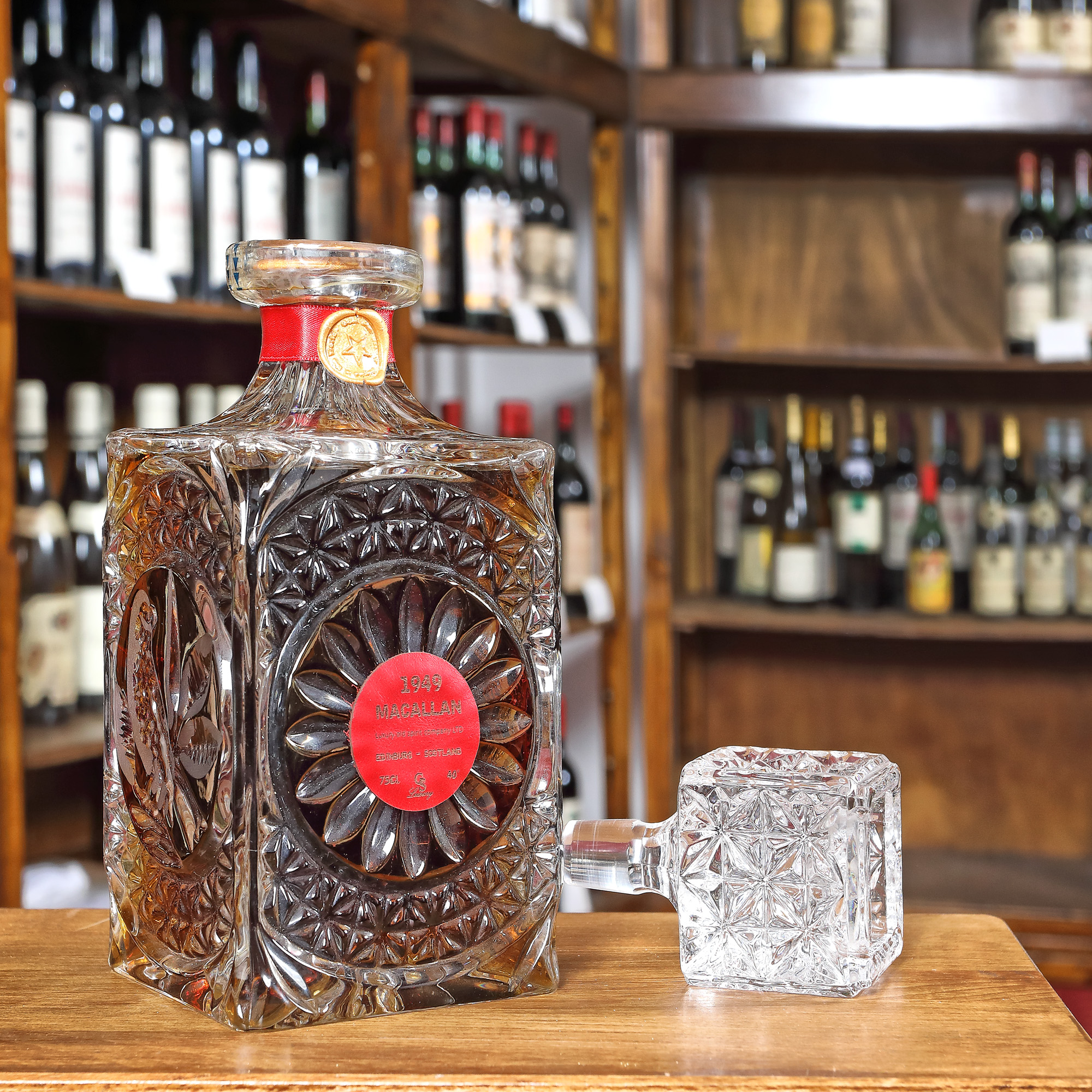 Macallan 1949 Pure Highland Malt, 1b x 0.75l, in Bavarian crystal decanter Hofbauer "Byrdes", approx. 1900, with certificate