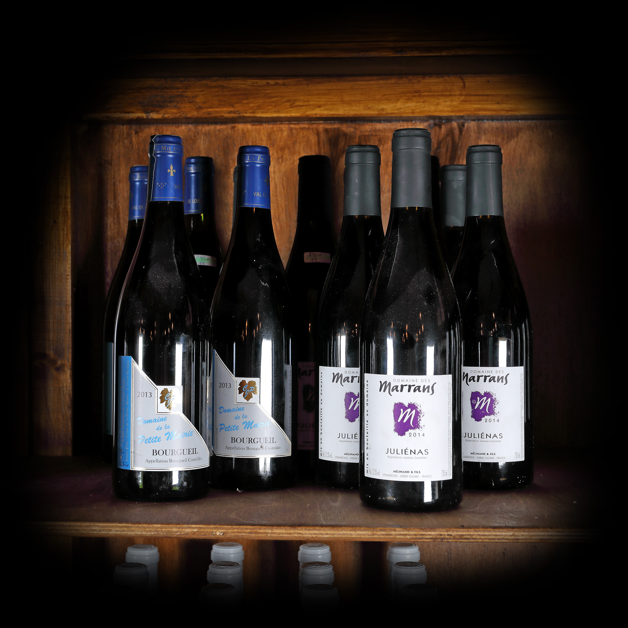 Domaine des Marrans, Juliénas 2014, 8st x 0,75l, și Domaine de la Petite Mairie, Bourgueil, 2013, 4st x 0,75l