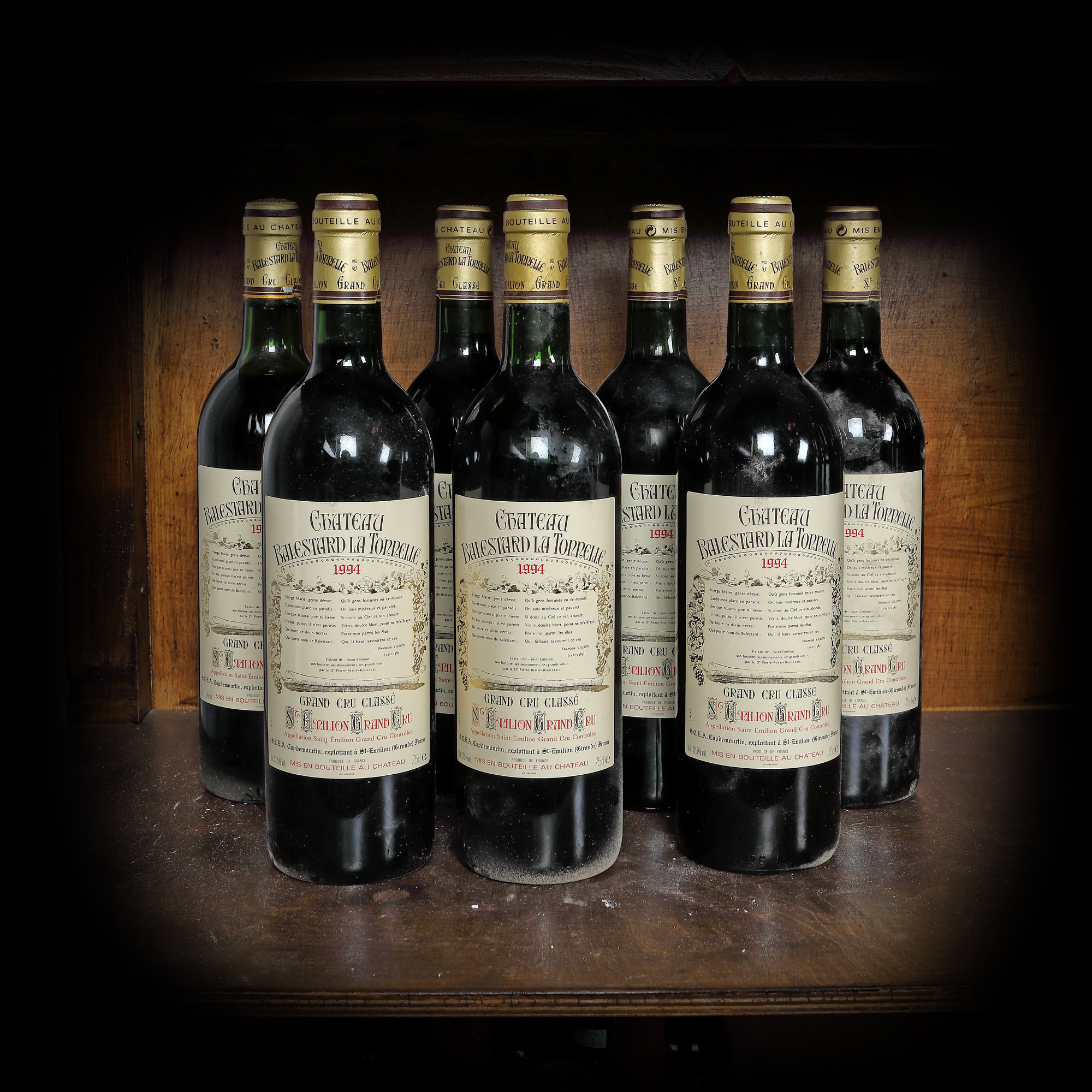 Wine lot Château Balestard la Tonnelle, Saint-Émilion GCC, 1994, 7b x 0.75l