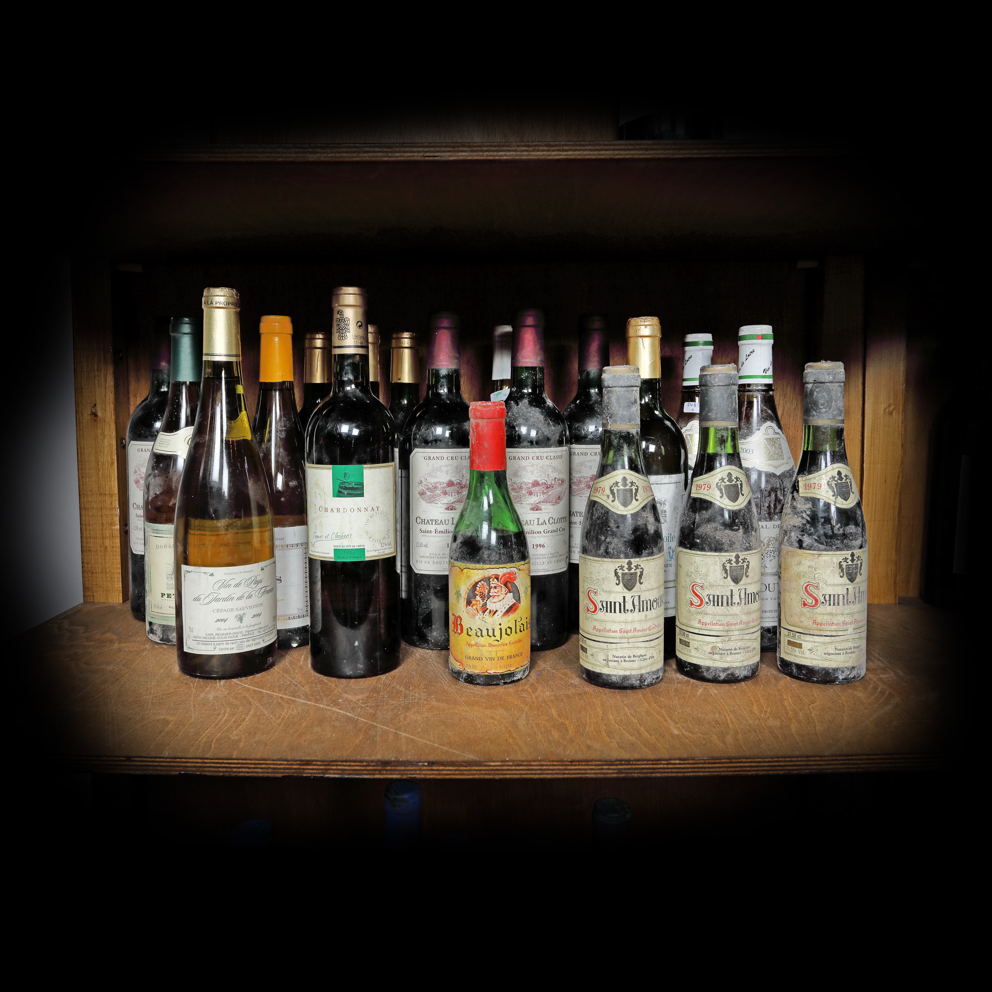Selecție de vinuri albe și roșii diverse, Franța, 1992-2004, 15st x 0,75l, 4st x 0,375l