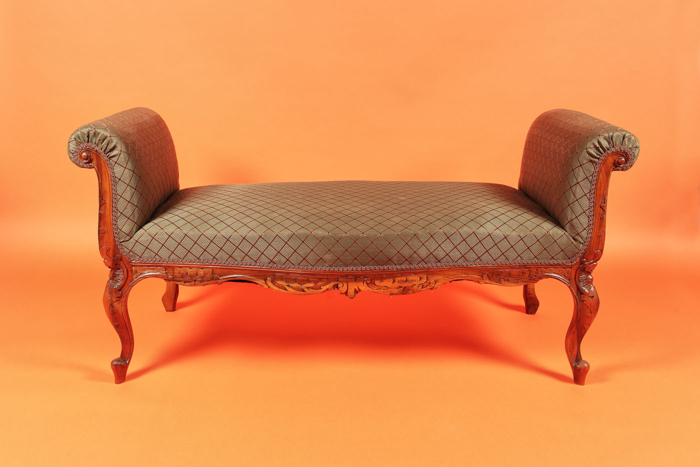 Divan în manieră Louis XV, pentru salon, începutul sec. XX
