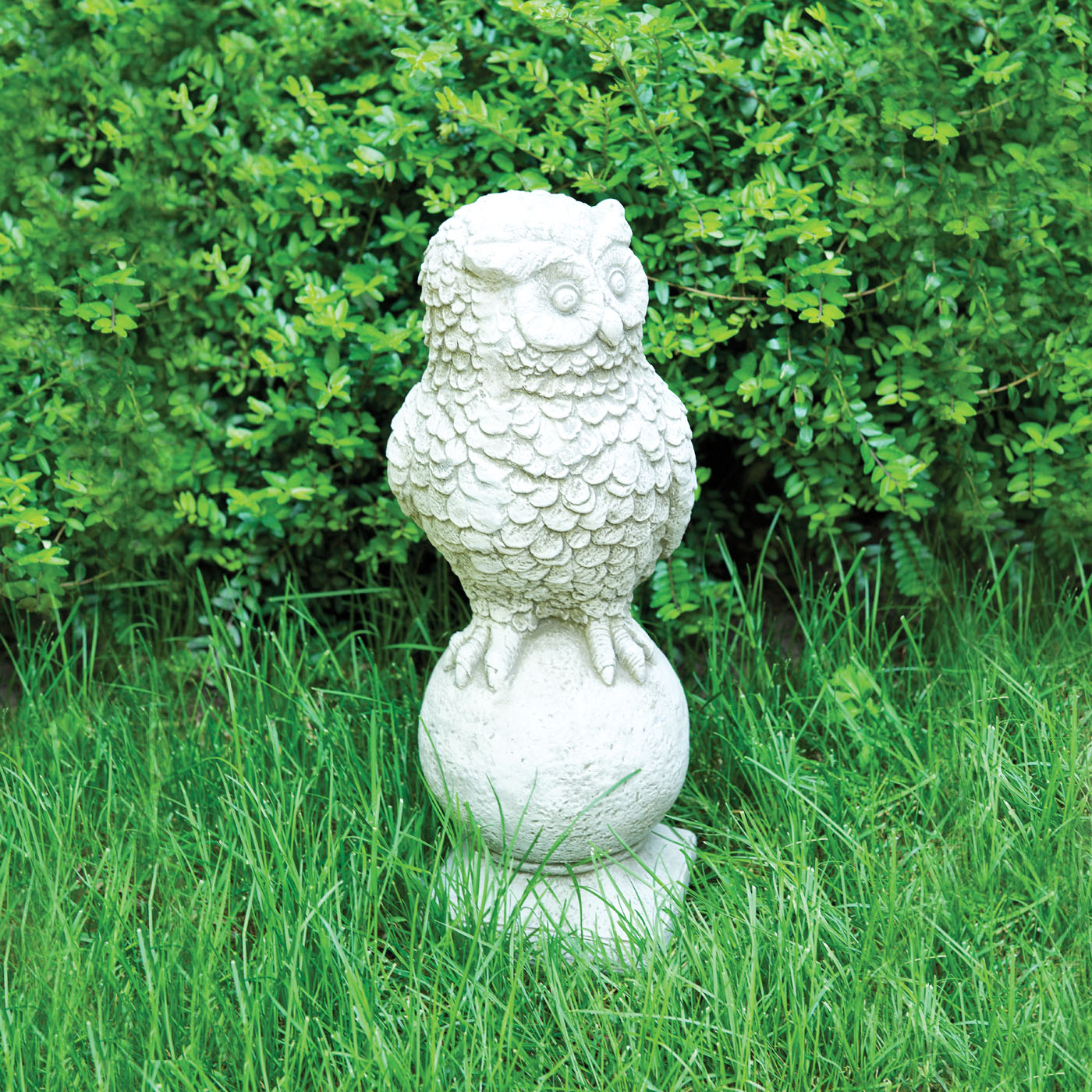 Owl decorative stone statuette