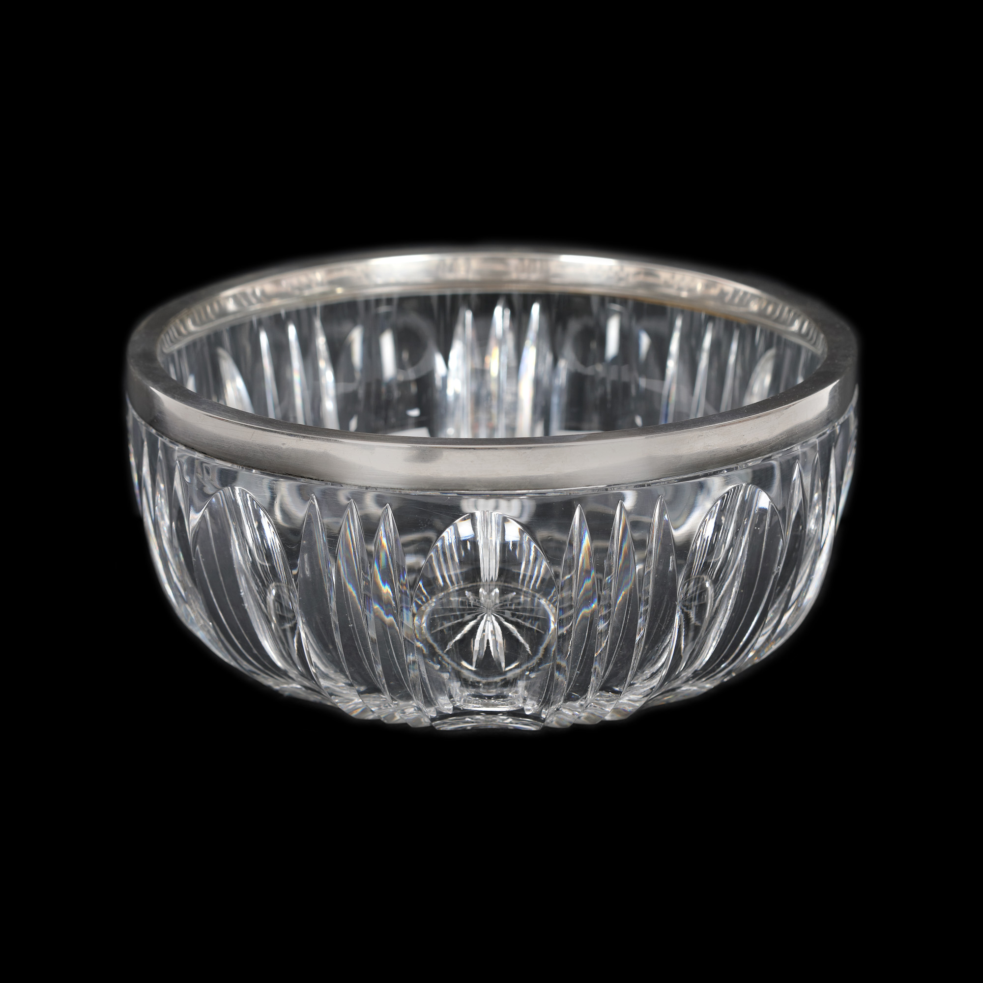 Fructieră Art Deco din cristal, cu montură din argint, realizată pentru compania Schnauffer din Dresda, cca. 1920