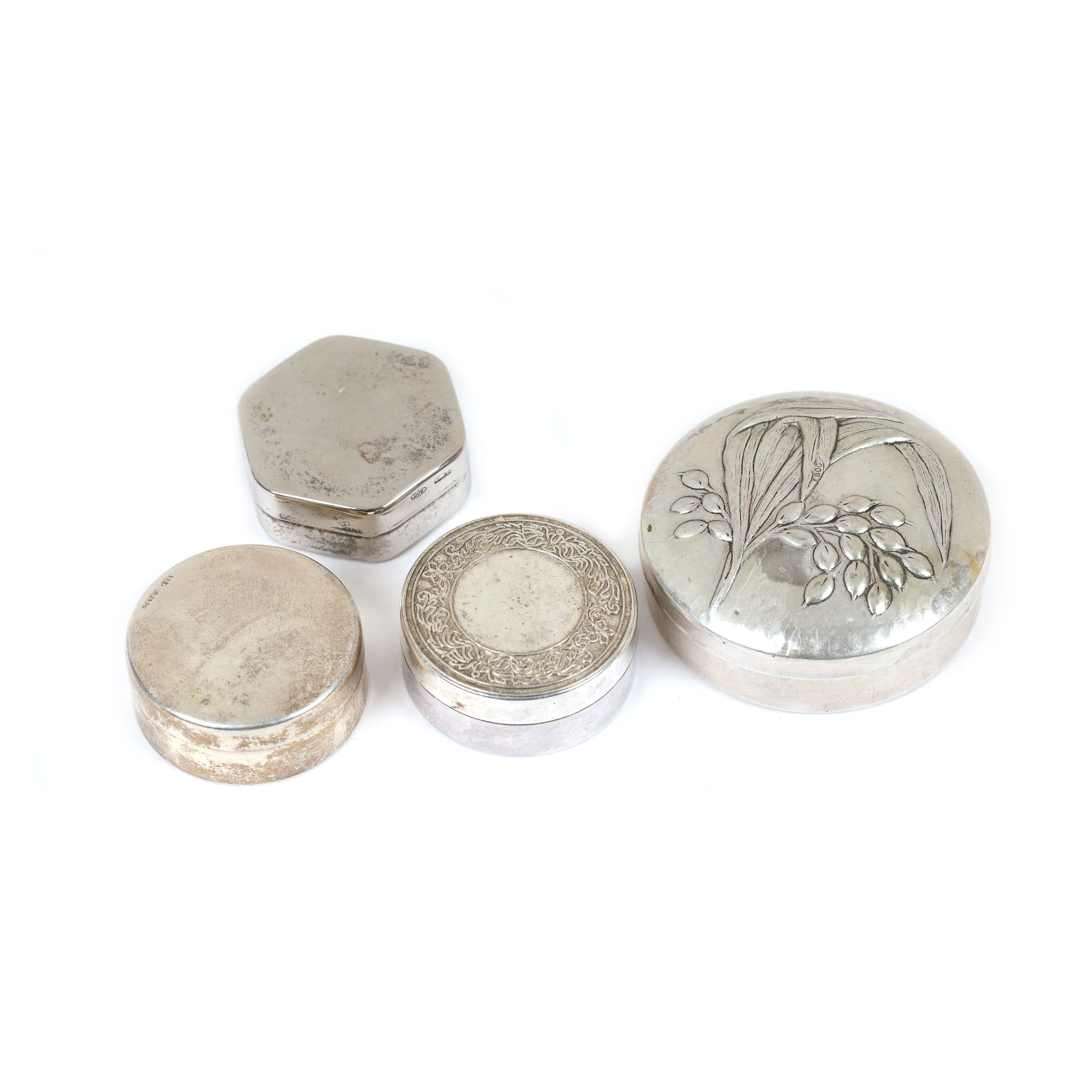 Set de patru cutii miniaturale, din argint 