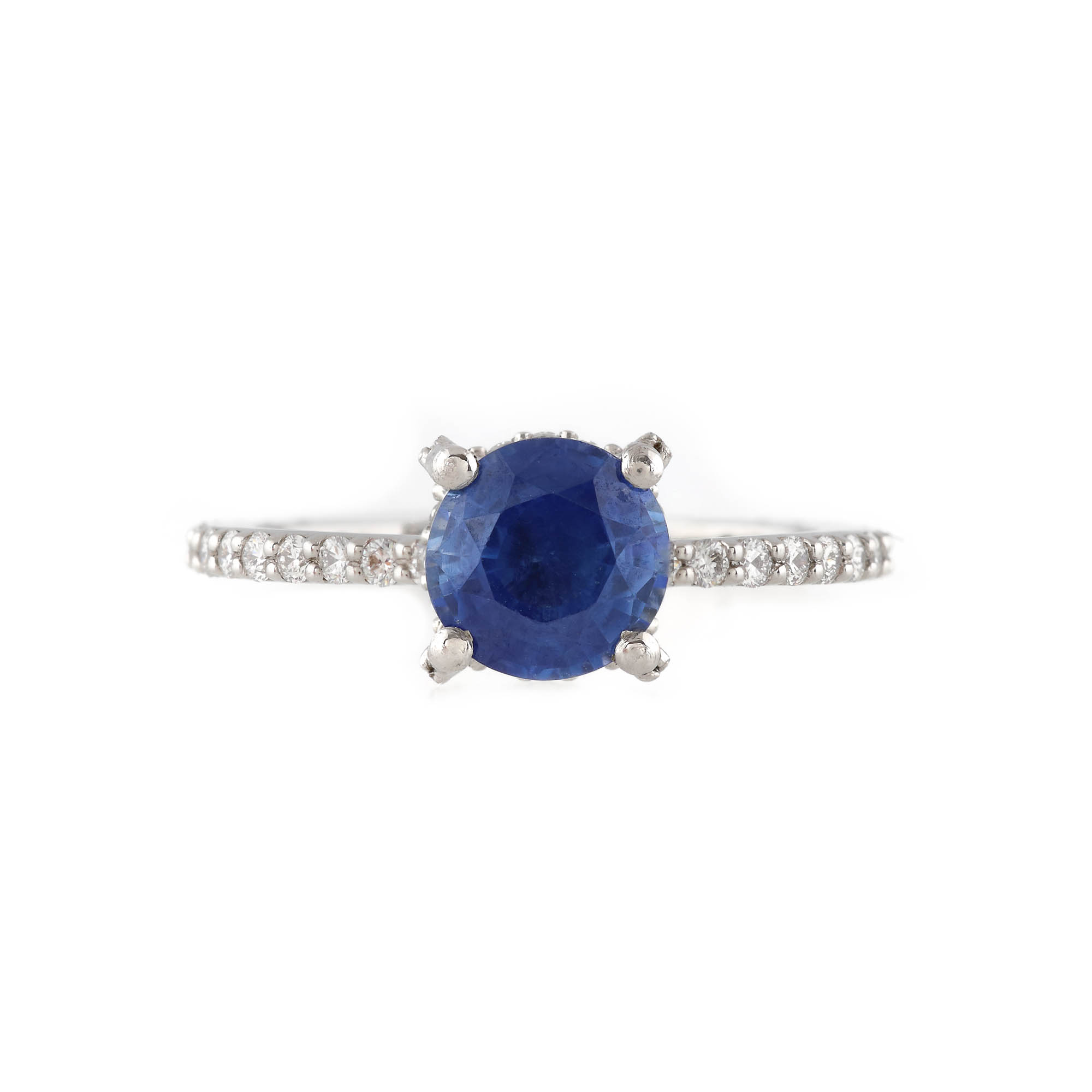 Inel din platină, decorat cu safir și diamante
