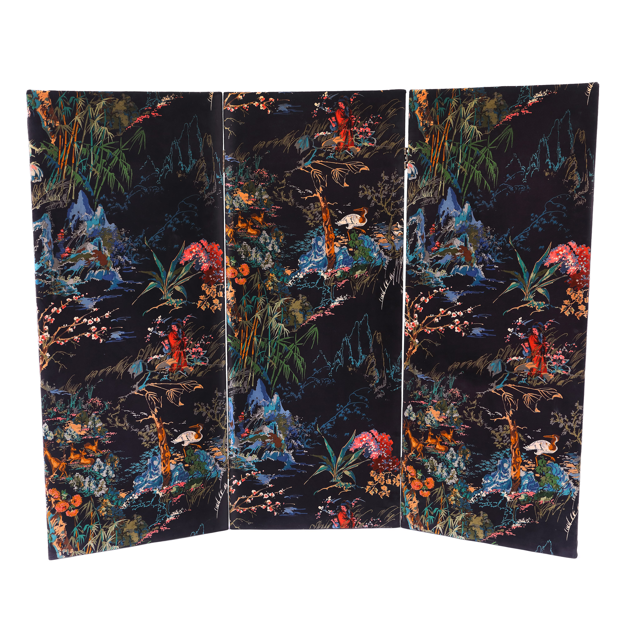 Velvet screen, decorated with traditional Japanese images