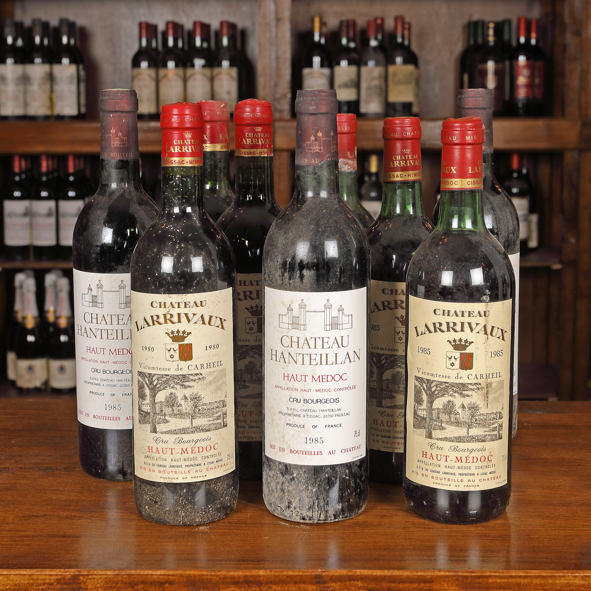 Lot de vinuri roșii, Château Larrivaux și Château Hanteillan Haut-Médoc Cru Bourgeois, 1980/1985, 9st x 0,75l