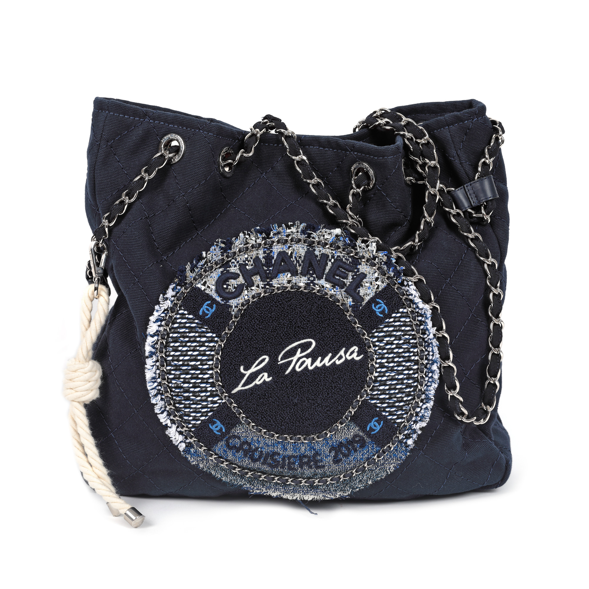 ”La Pausa”- geantă Chanel, din pânză matlasată, de culoare albastră, însoțită de card de autenticitate și husă originială