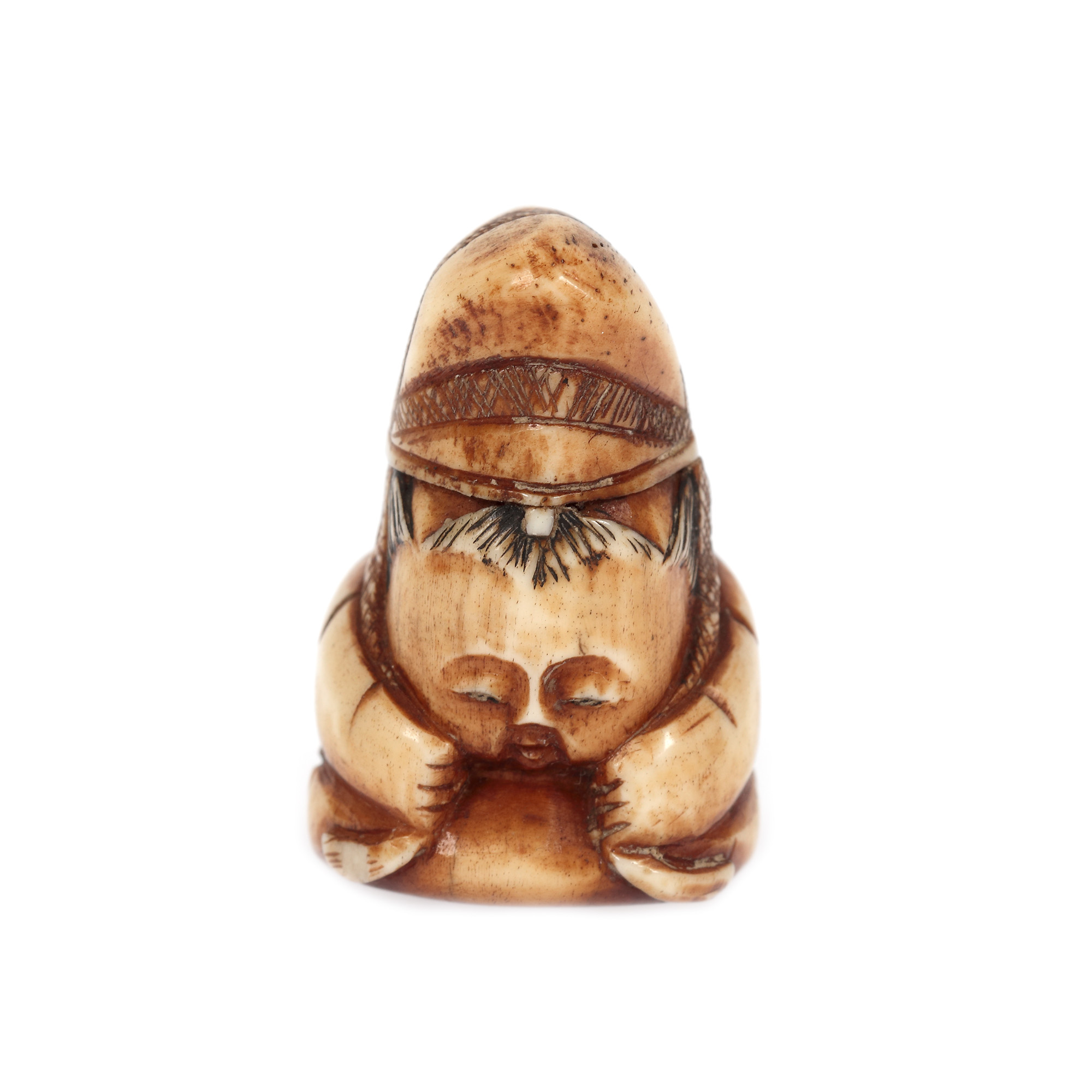 Netsuke din fildeș, înfățișând un cărturar, semnat, Japonia, a doua jumătate a sec. XIX