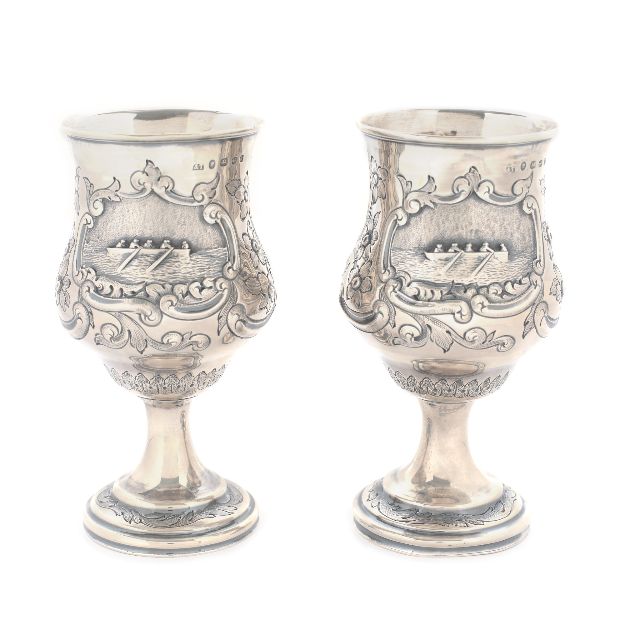 Pereche de pahare din argint, decorată cu flori și scenă de canotaj, 1866