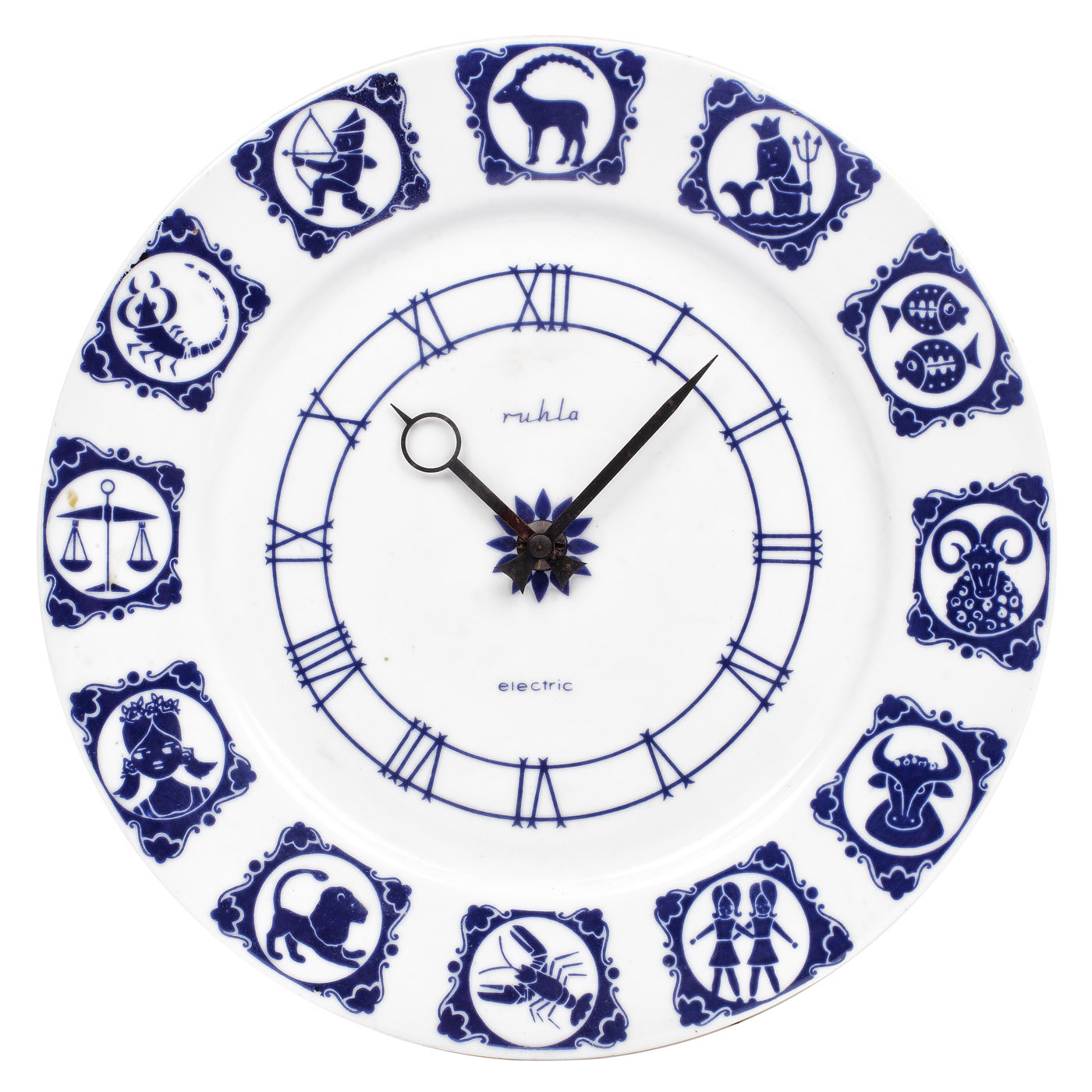 Ceas de perete ”Ruhla” din porțelan, decorat cu simbolurile zodiacale, sec. XX, provine din colecția Marga și Eugen Barbu