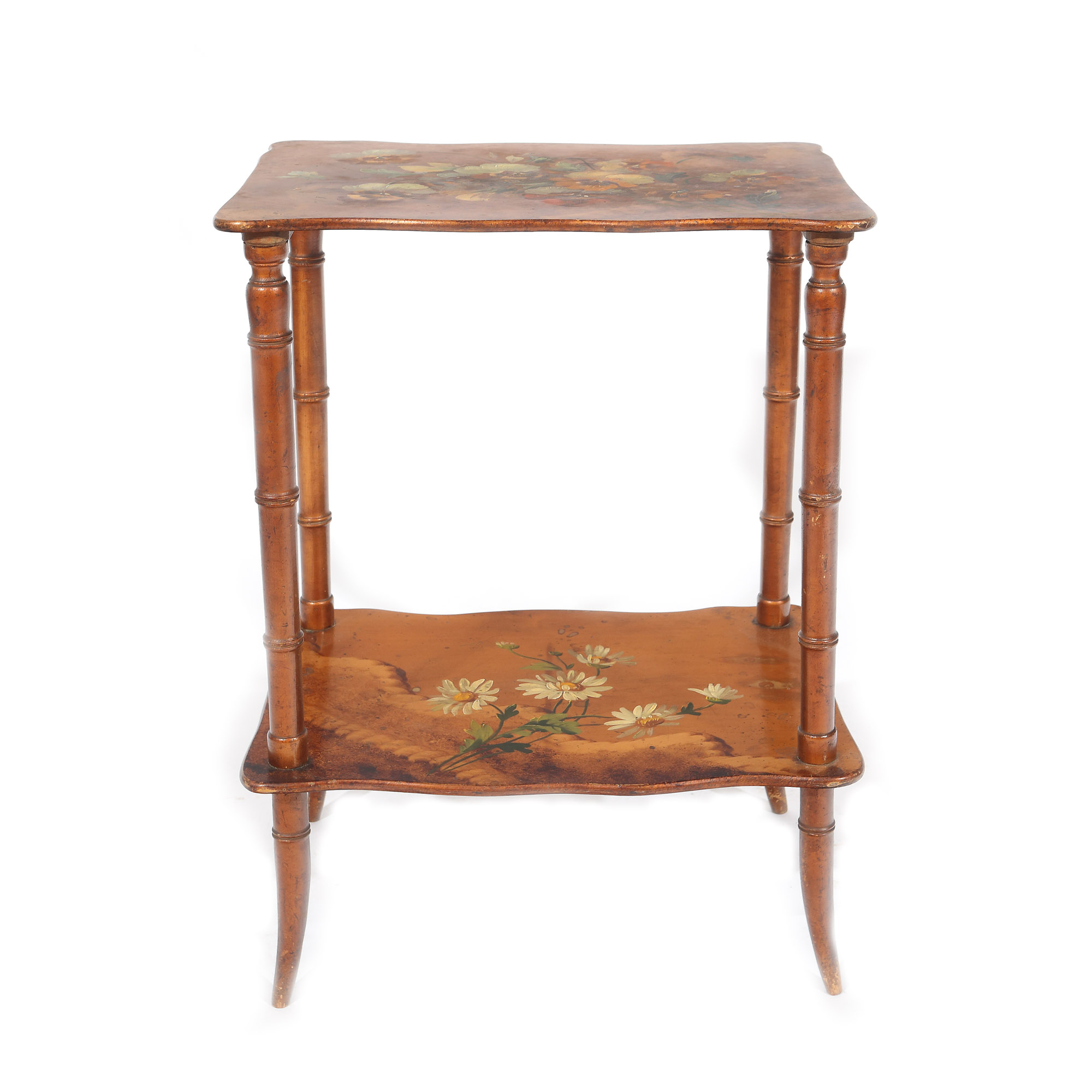 Masă cu decor pictat, în manieră Art Nouveau, provine din colecţia Lucrezia și Ion Pacea