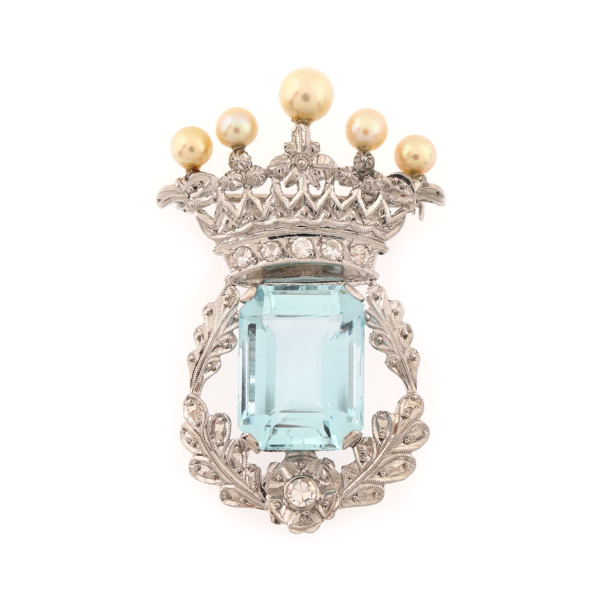 Brooch-pendant, platinum, decorated with aquamarine, diamonds and pearls, Austrian Gemmological Association certificate