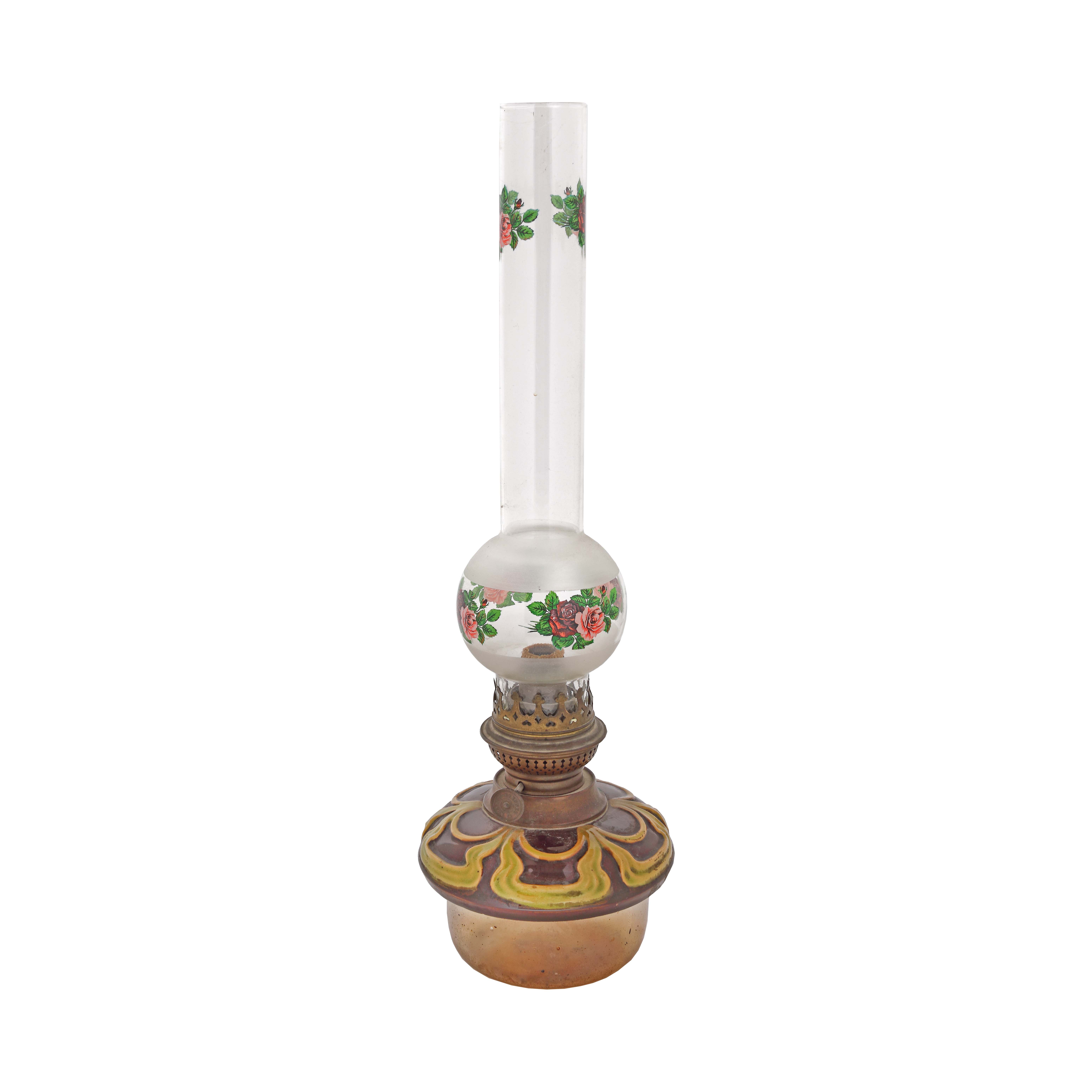 Art Nouveau-inspired gas lamp, ceramic and glass, with floral decoration, part of the collection of a renowned art historian from Constanța