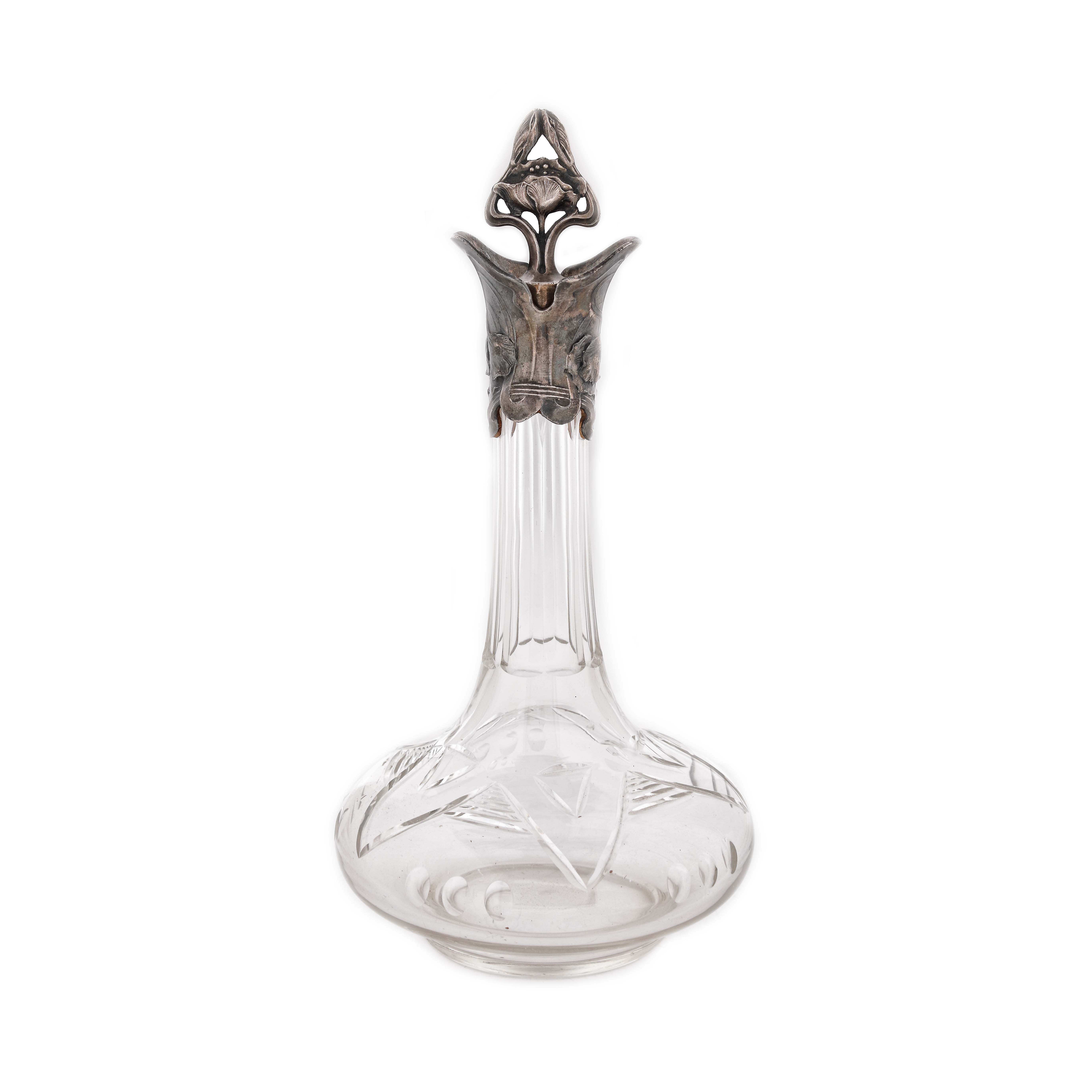 Carafe with Art Nouveau decoration, approx. 1910-1920