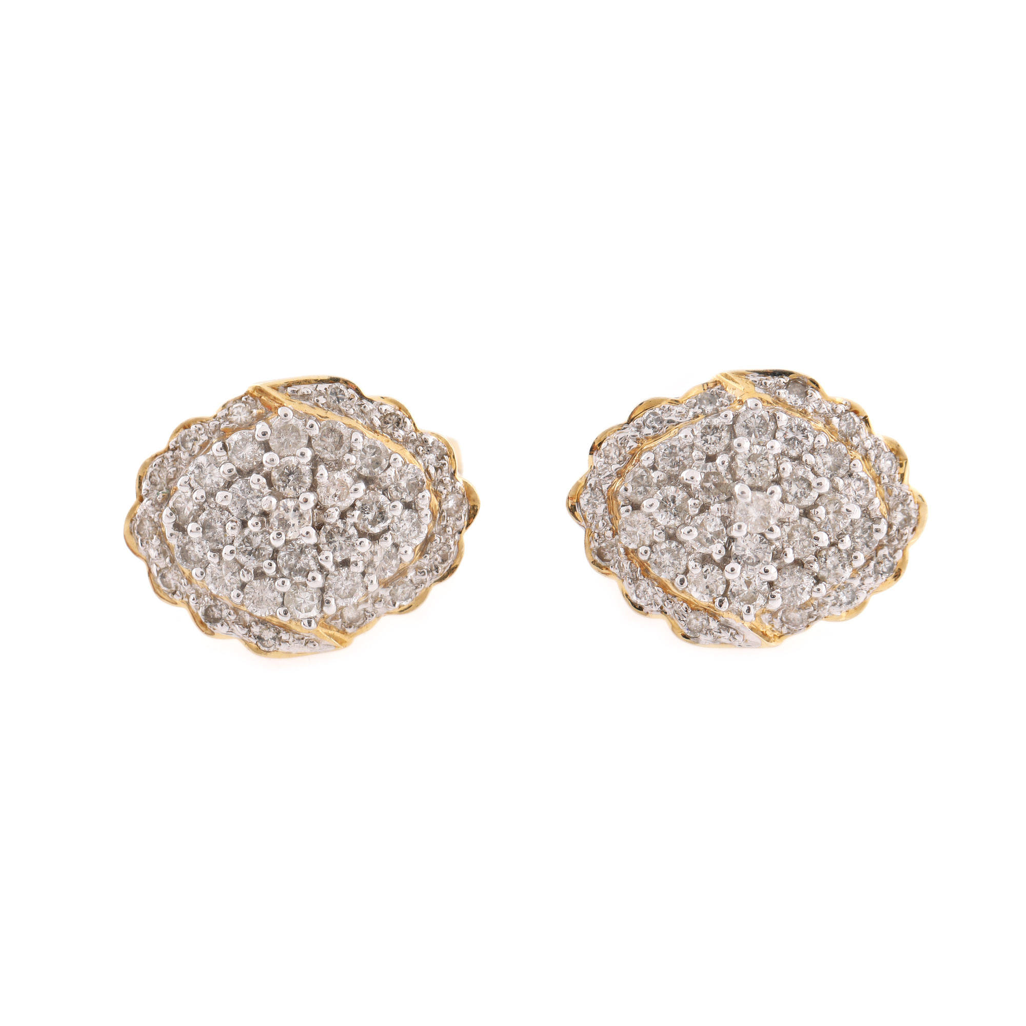 Pair of gold earrings, trimmed with diamonds