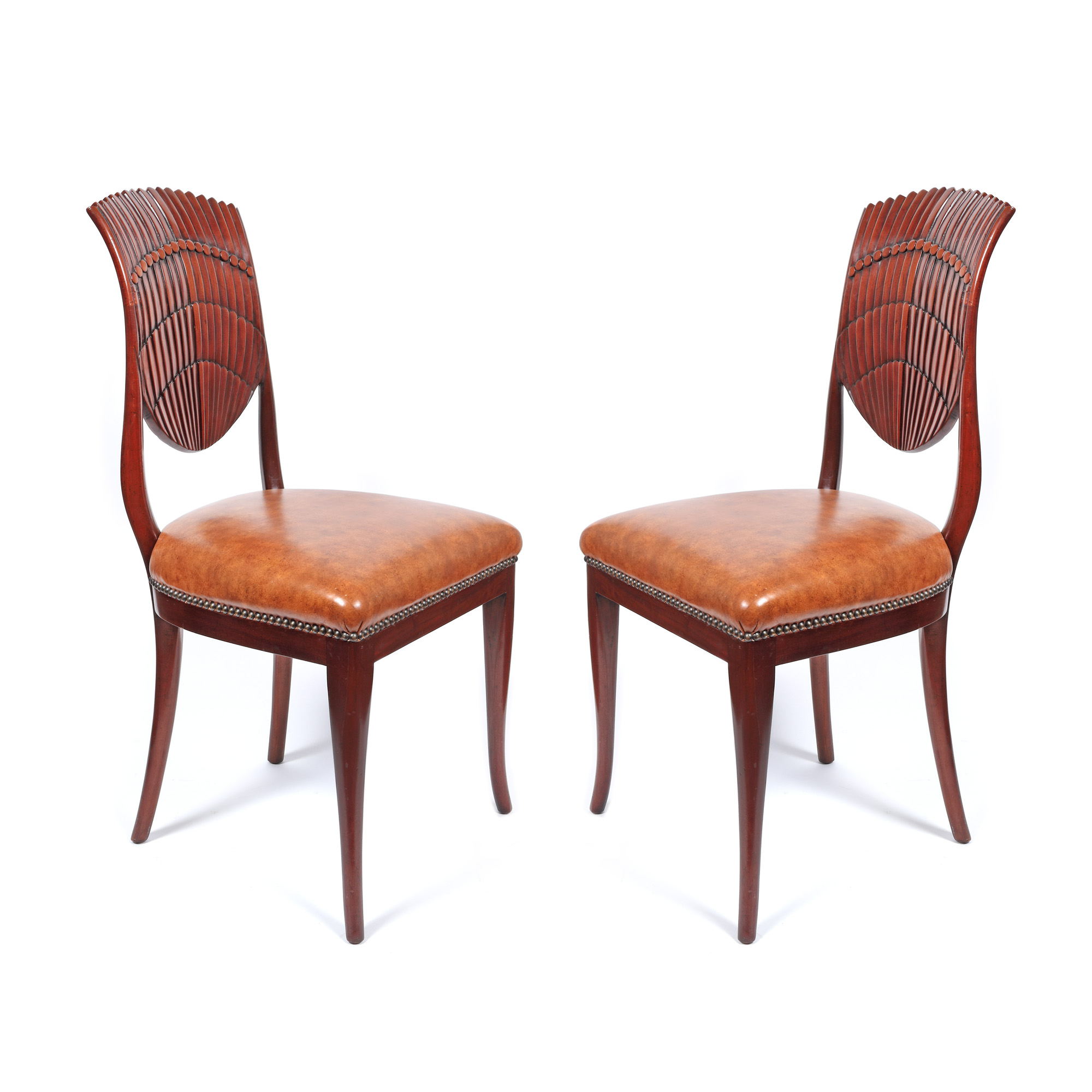 Pereche de scaune în manieră Biedermeier, cu spătar în formă de coadă de păun