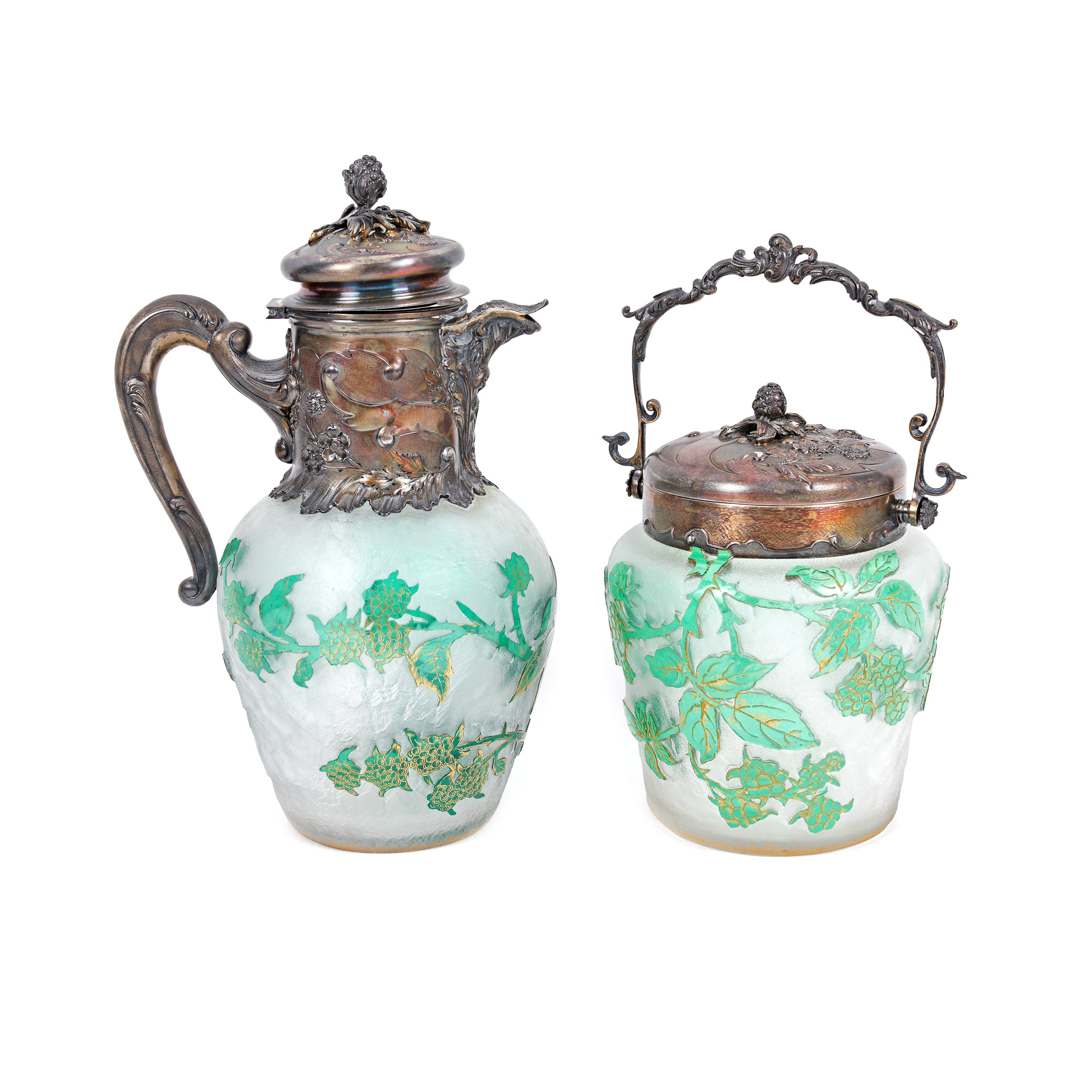 Set Art Nouveau, din sticlă Daum Nancy și montură din argint, format din biscotieră și carafă, cca. 1910-1920