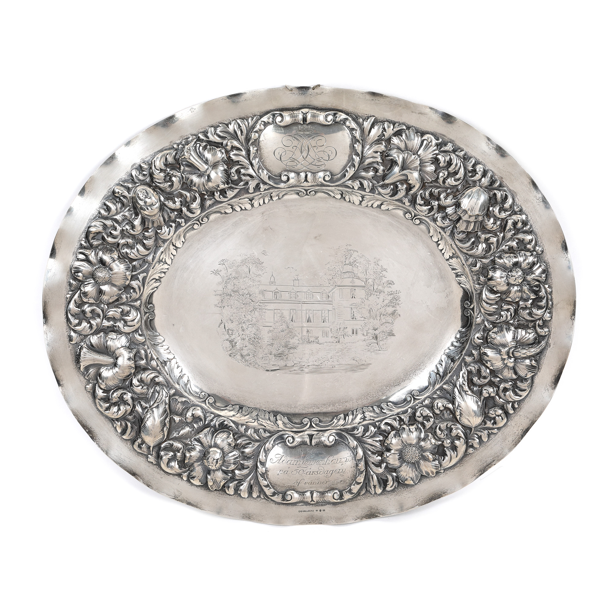 Silver server, craftsman Carl-Gustaf Hallberg, with embossed plant decoration, monogram and medallion inscription, 1911