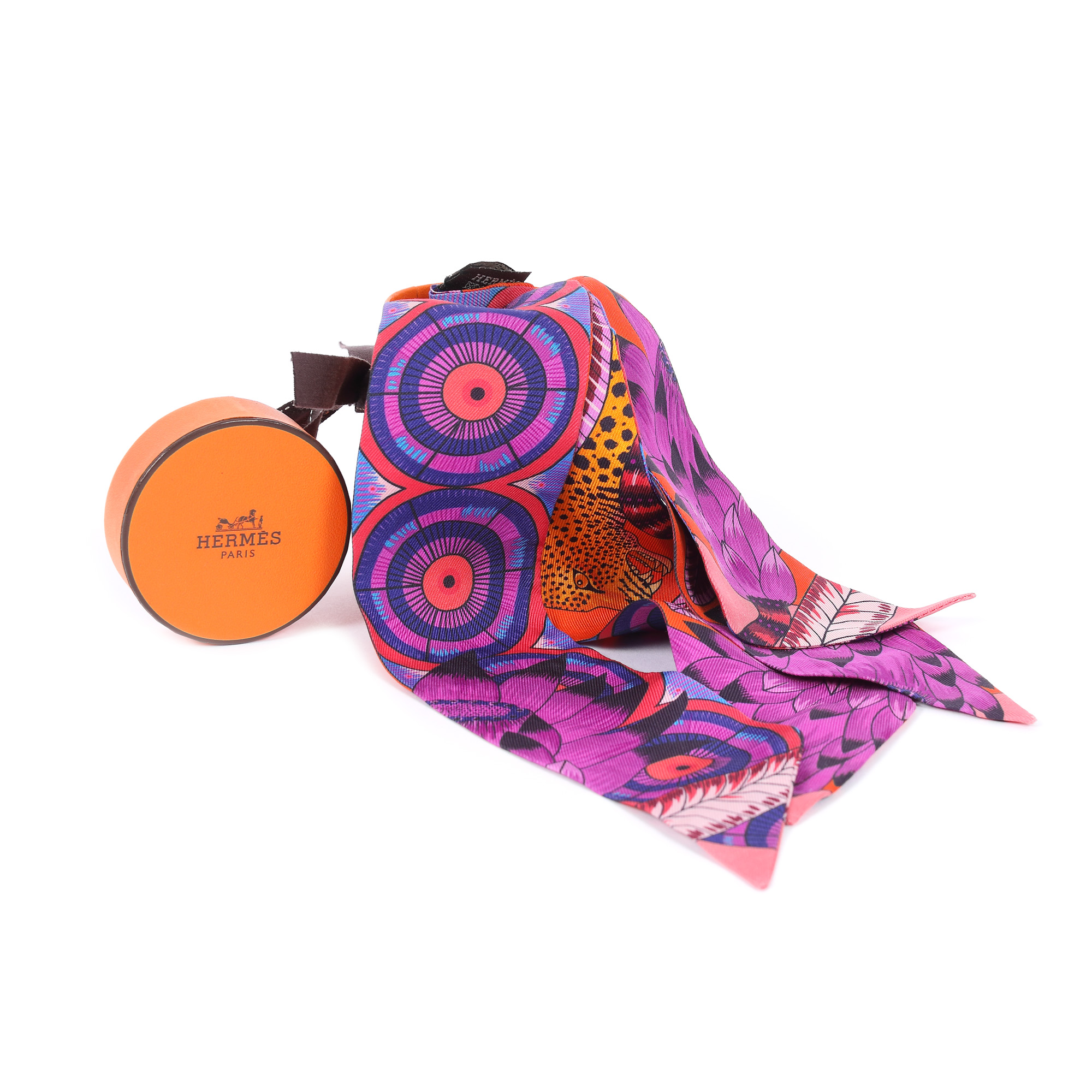 Pereche de eșarfe twilly Hermès, The Savana Dance, din mătase, în cutie originală