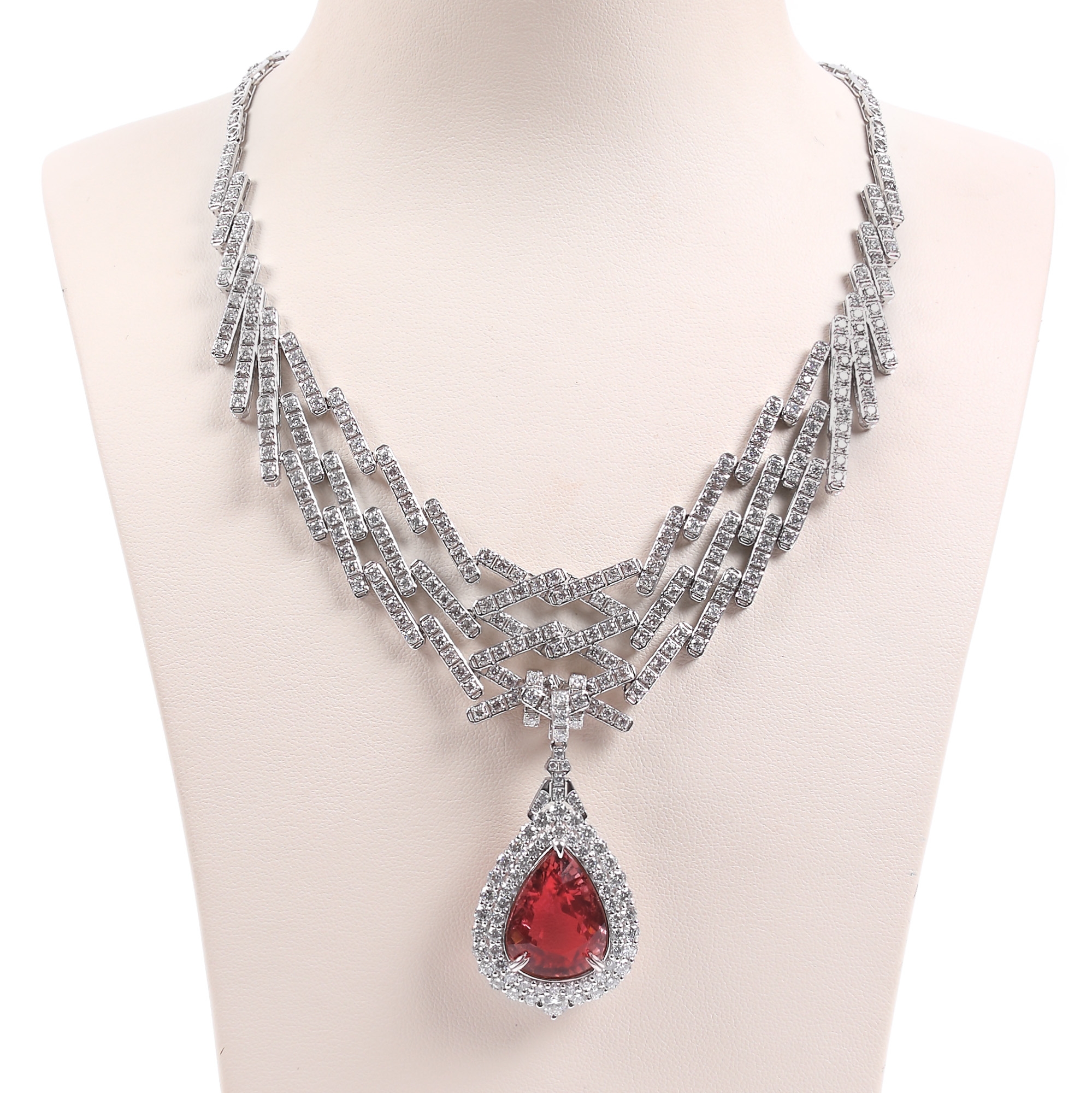Convertible white gold pendant necklace, five ways to wear, decorated with diamonds and pink tourmaline, HRD Antwerp and IGI gemmological certificates, exceptional piece, unique design