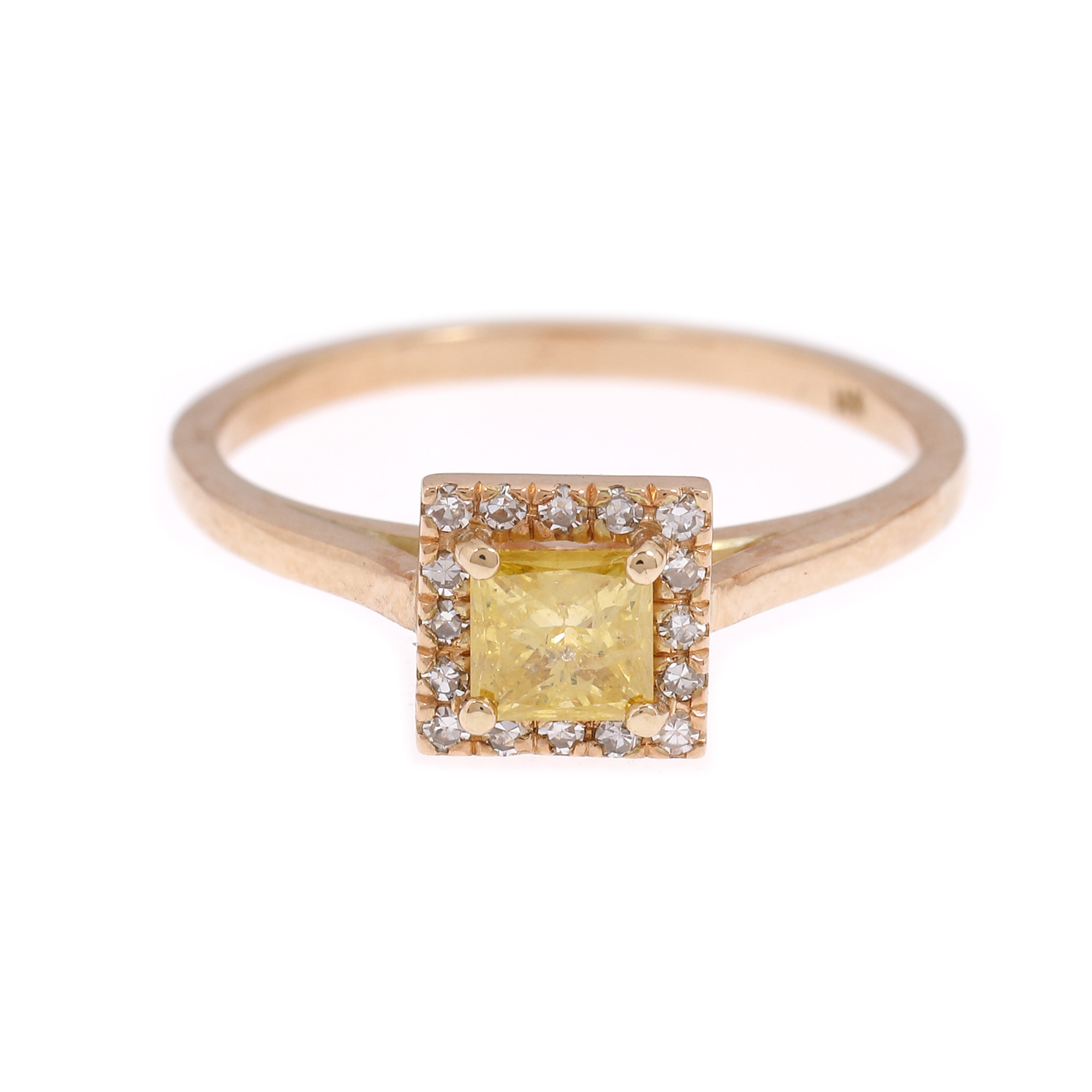 Gold ring, decorated with yellow princess cut diamond framed by 16 other diamonds