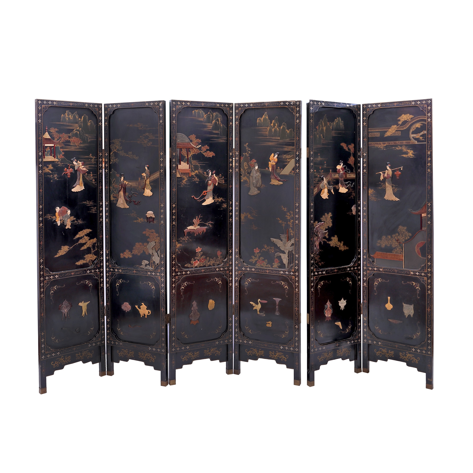 "Courtesans in the Forbidden Palace" - Coromandel-type screen, made of laque de Chine, decorated with semi-precious stones and pearl inserts, China