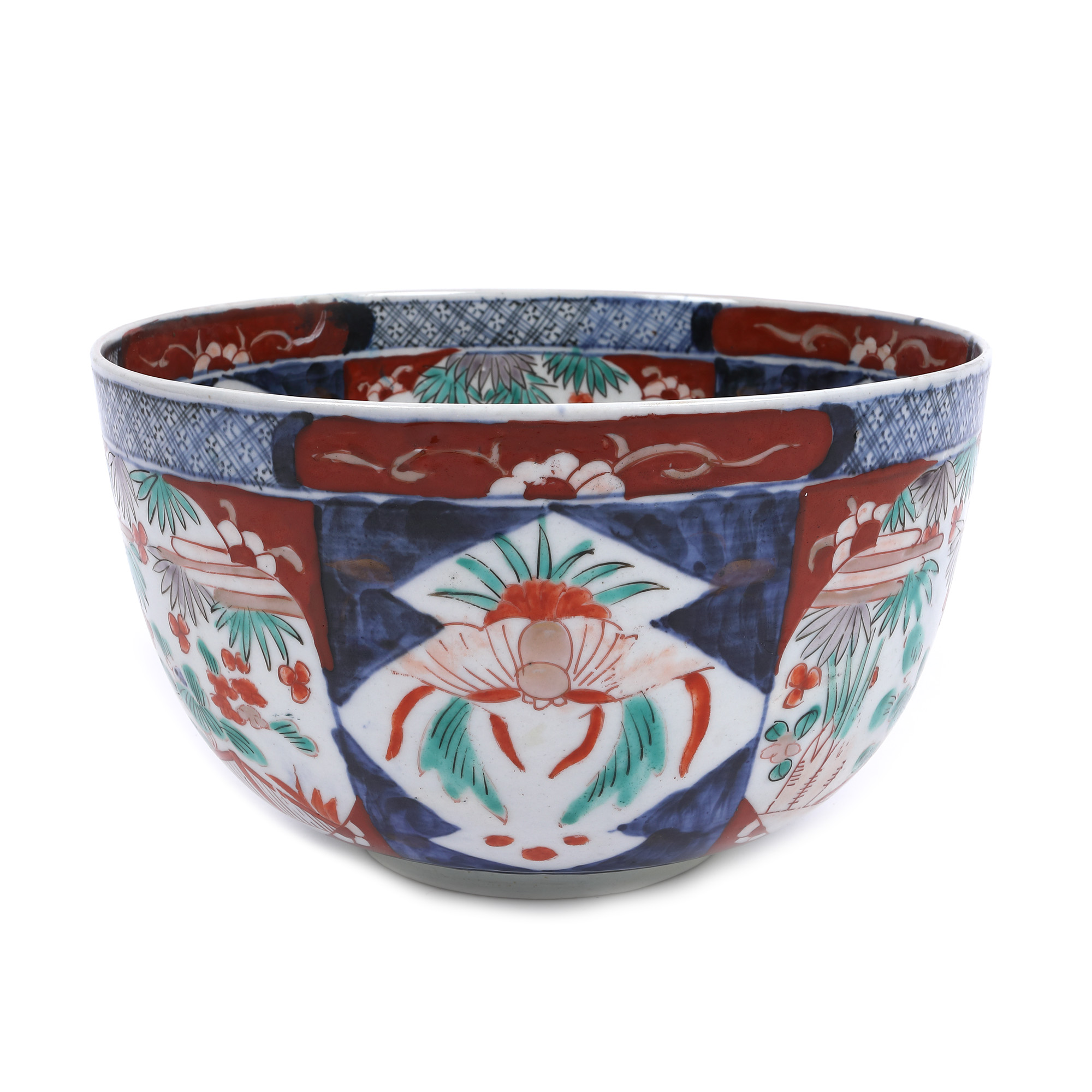 Imari vessel made of porcelain, decorated with lacustrine landscapes, the Meiji period, Japan, start of the 20th century