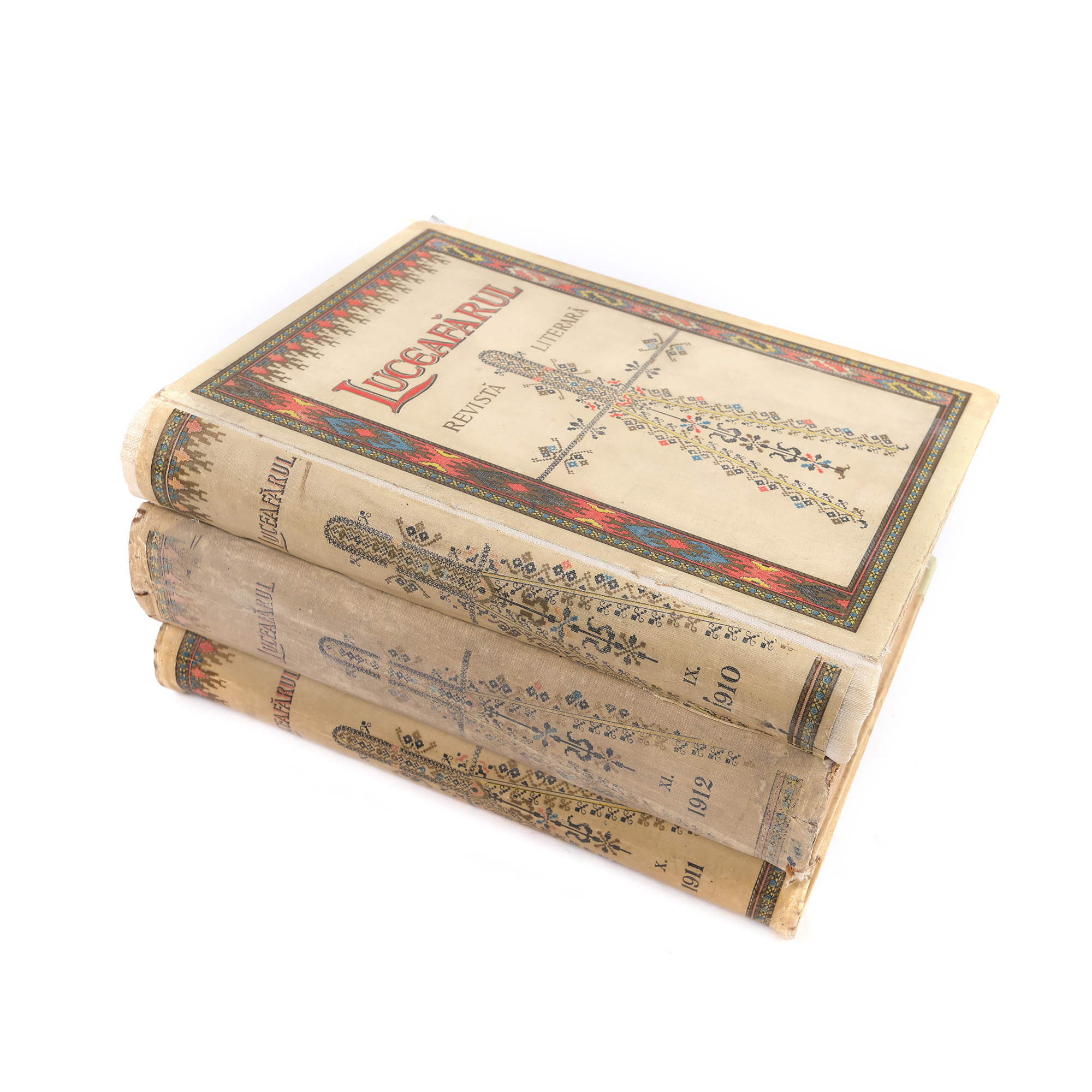 Revista ”Luceafărul”, trei volume, Sibiu, 1910-1912