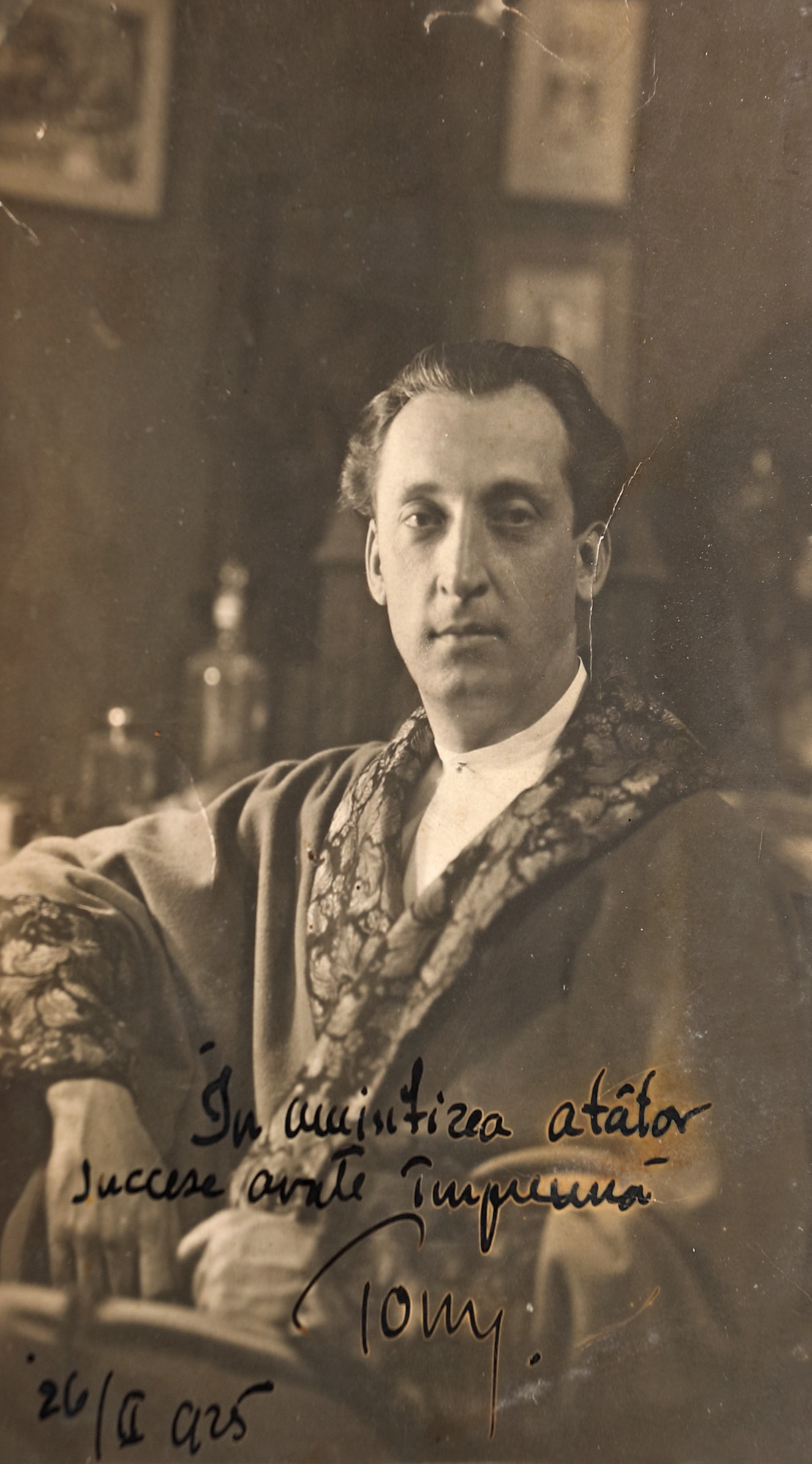 Carte poștală ilustrându-l pe Tony Bulandra, 1925, cu dedicația și semnătura olografă a actorului, piesă rară, de colecție