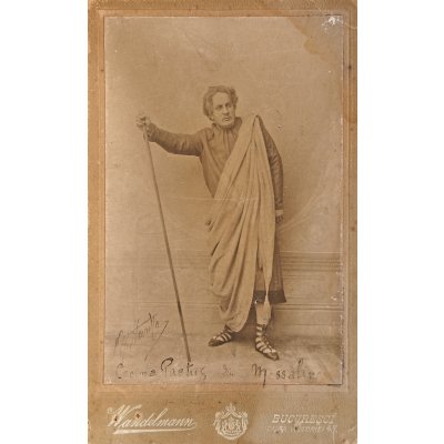 Petre I. Sturdza, as Caecina Paetus in "Mesalina", photograph, Wandelmann studio, Bucharest, late 19th century, with the actor's handwritten signature